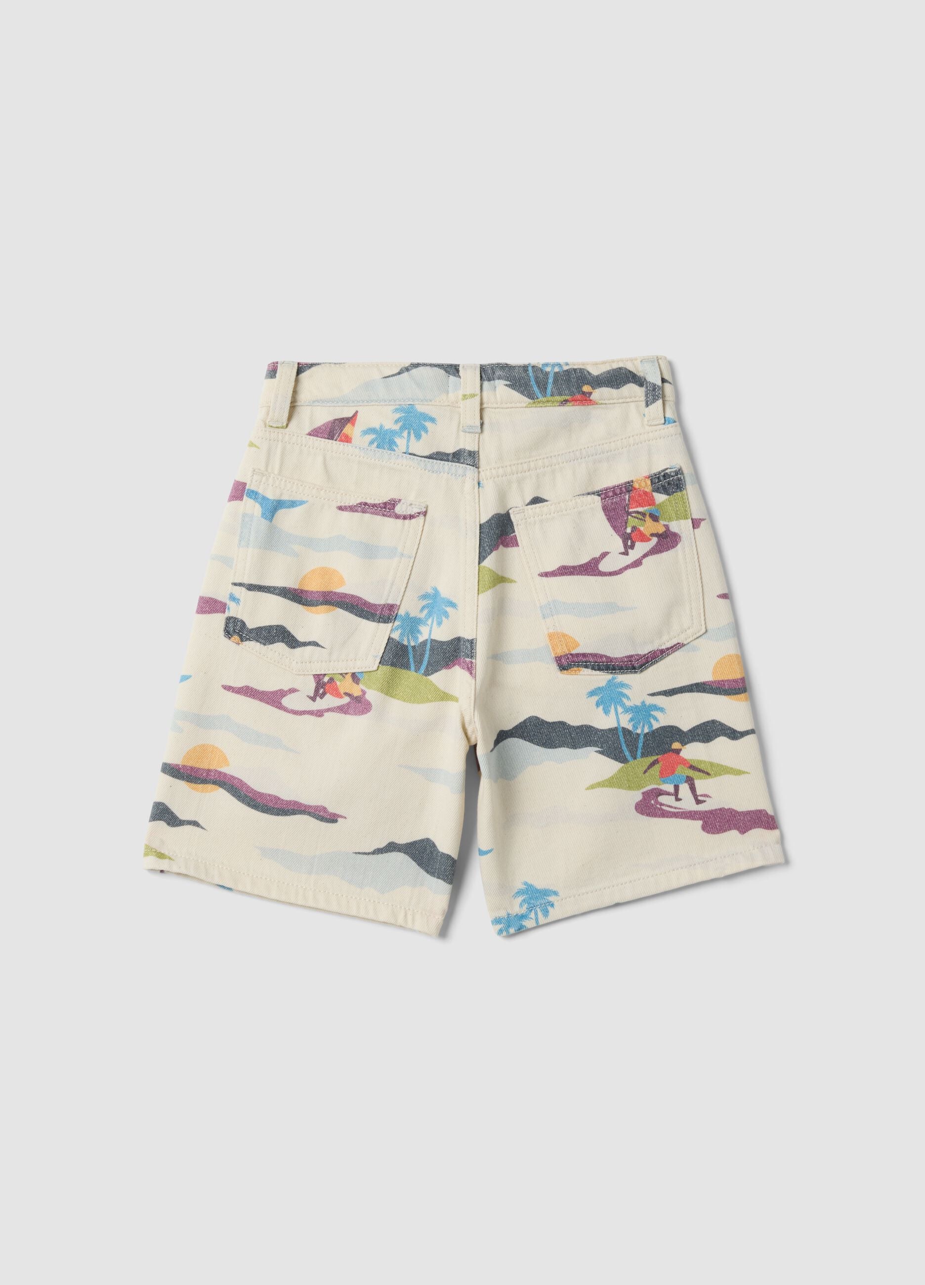Beige pure cotton shorts with all-over print
