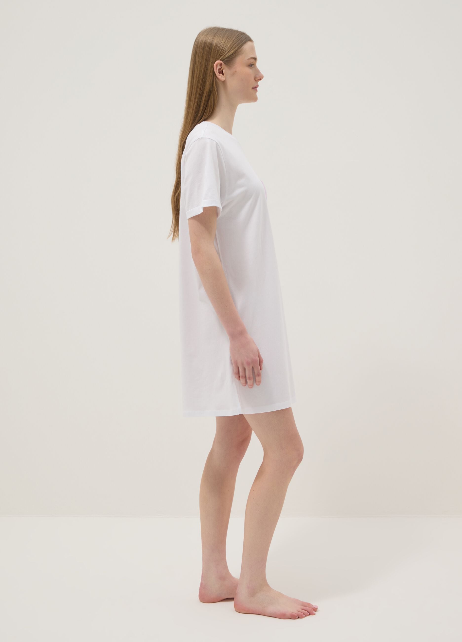 White pure cotton nightshirt with striped chest pocket