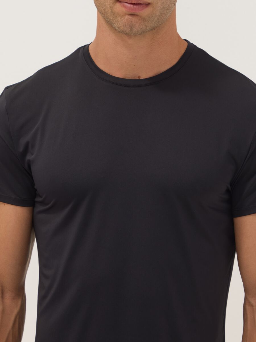 Bipack di t-shirt nere in microfibra elasticizzato regular fit_1