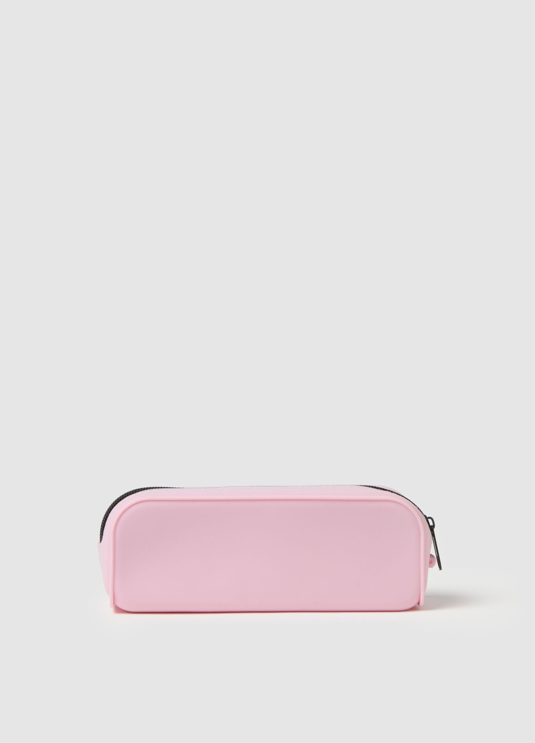 Pink silicone pouch with heart design