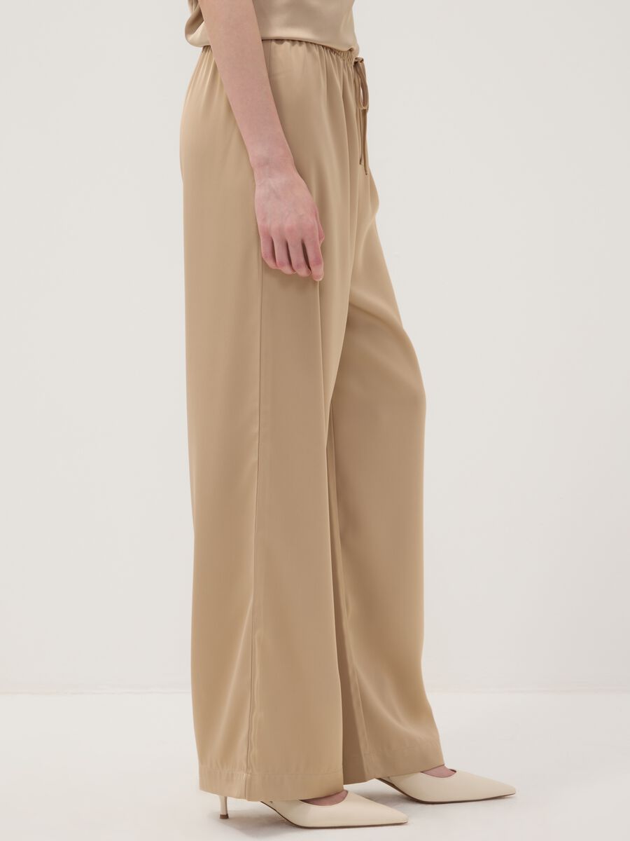 Beige wide-leg trousers with regular waist_3
