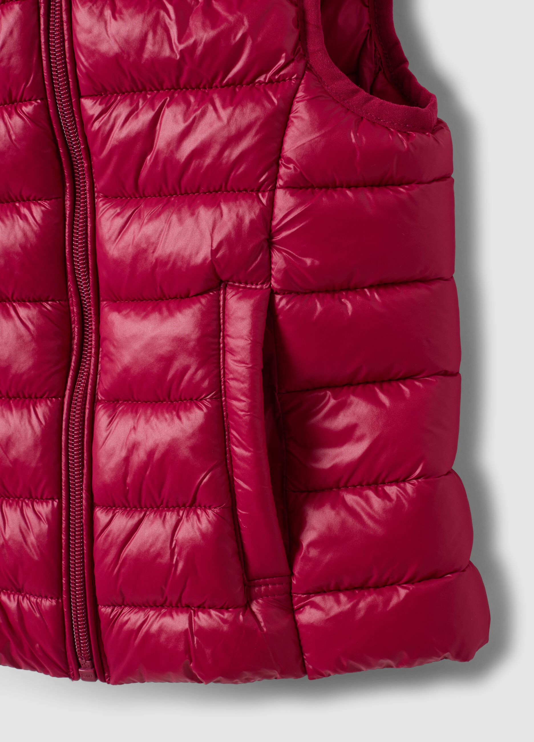Girls&rsquo; red padded gilet with hood and zip