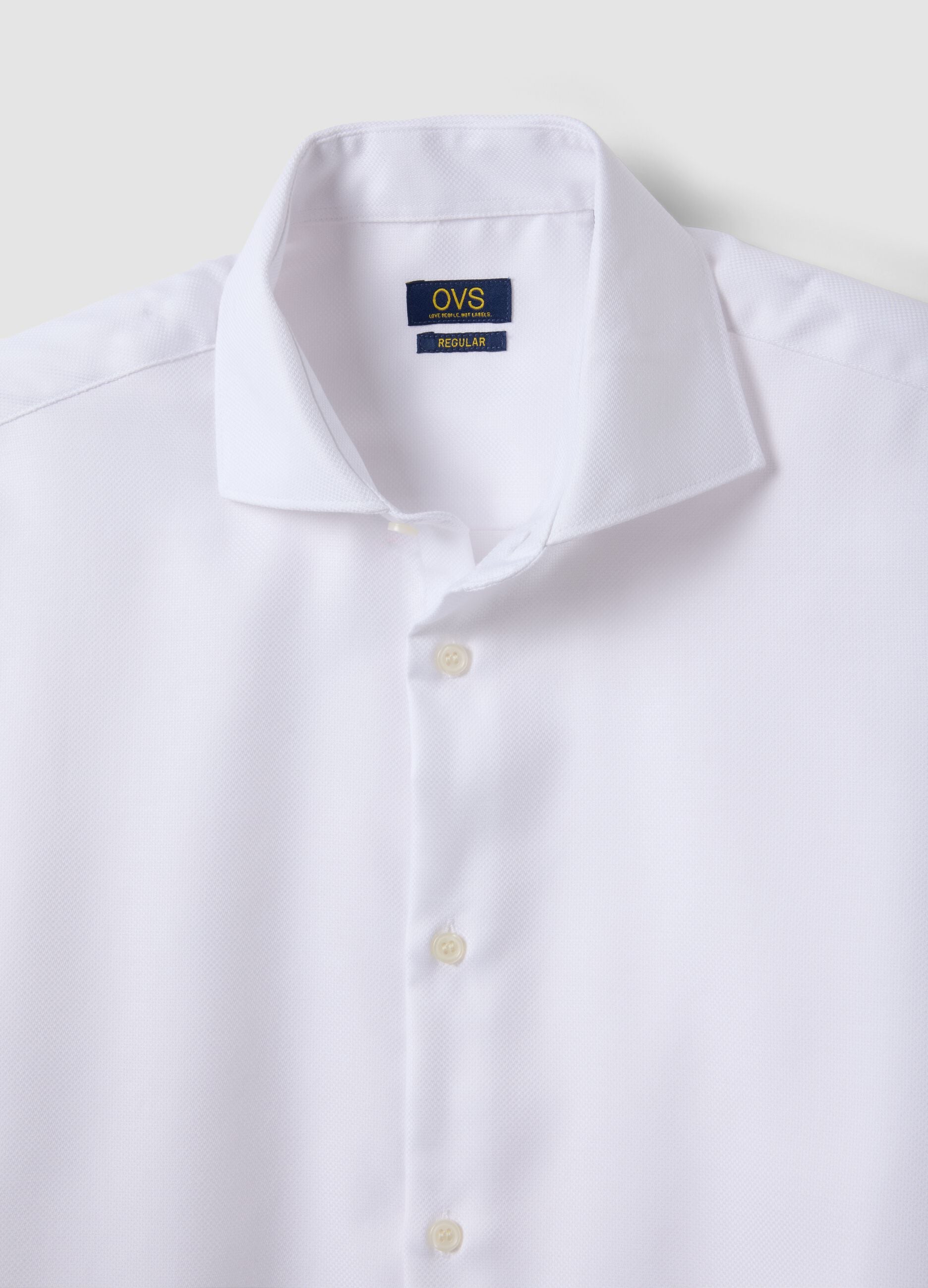 White regular-fit pure cotton shirt with cutaway collar