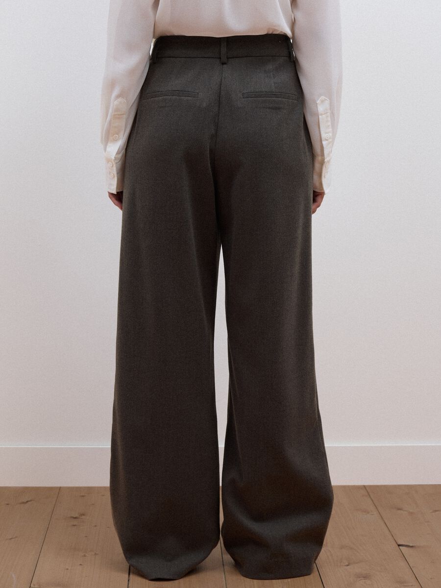 Grey wide-leg trousers in stretch viscose_3