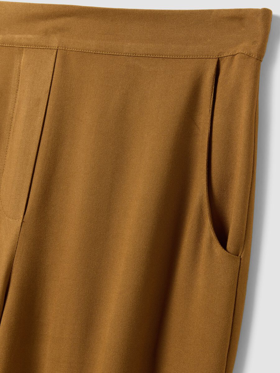 Brown pure viscose trousers with elasticated cuffs, regular fit_6