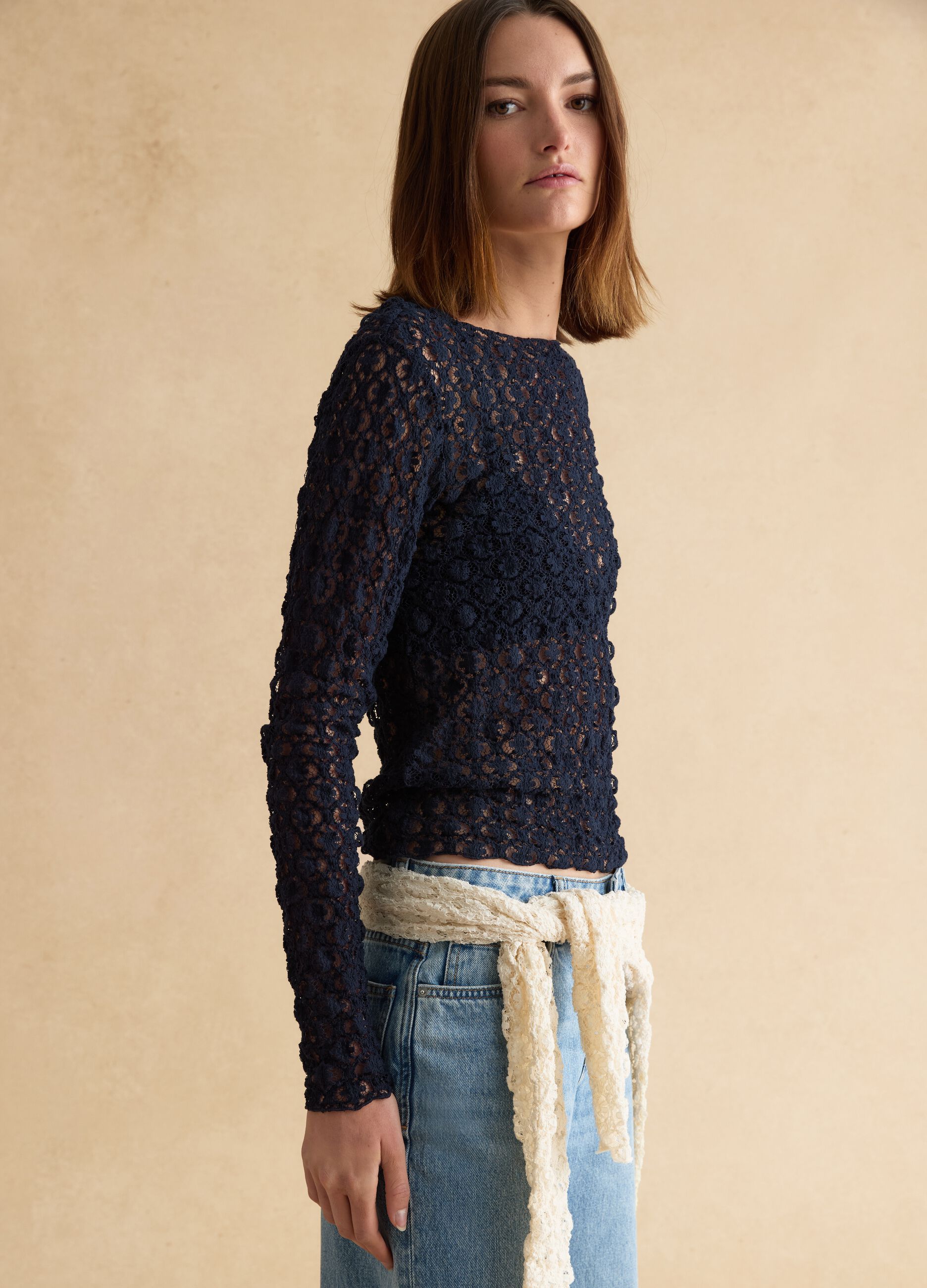 Blue stretch cotton blend regular fit top with lace