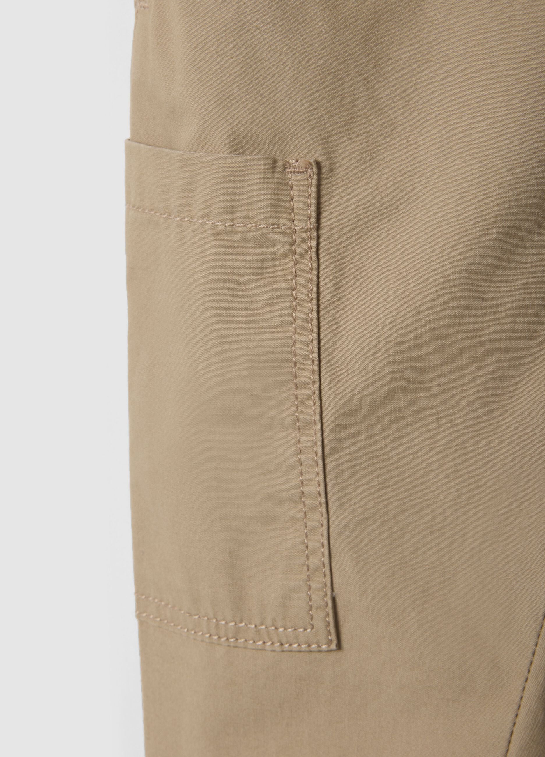 Children's beige pure cotton cargo trousers with regular fit