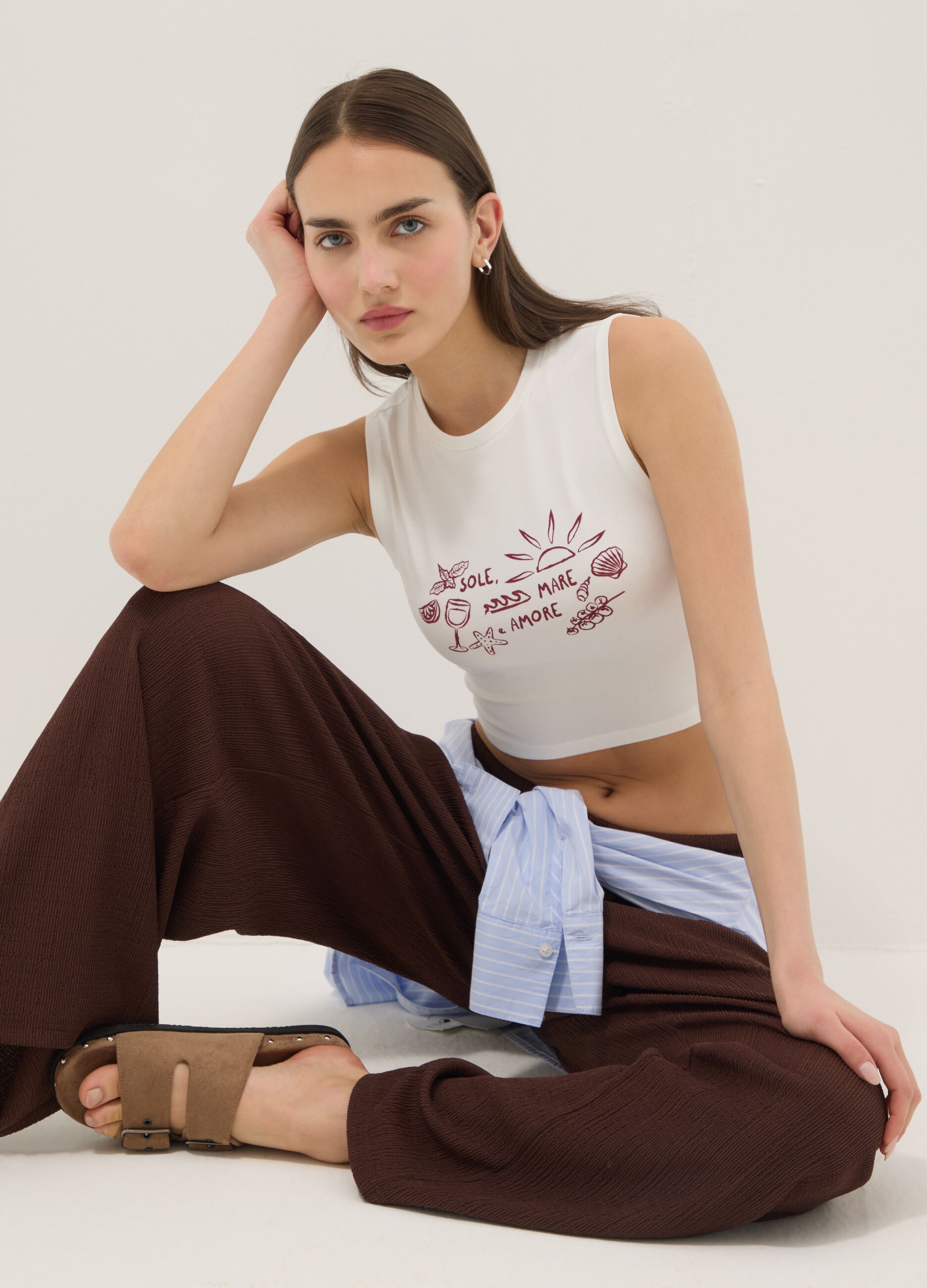 White regular-fit stretch cotton tank top with prints