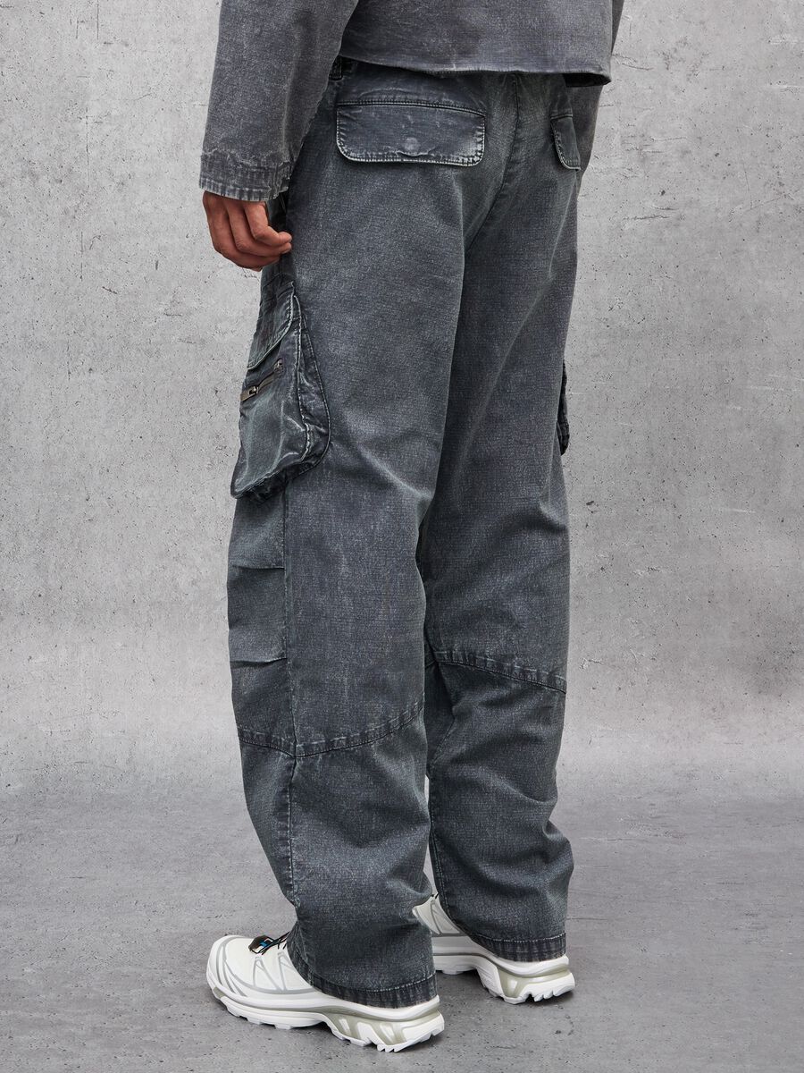 Washed Grey Cargo Trousers_3