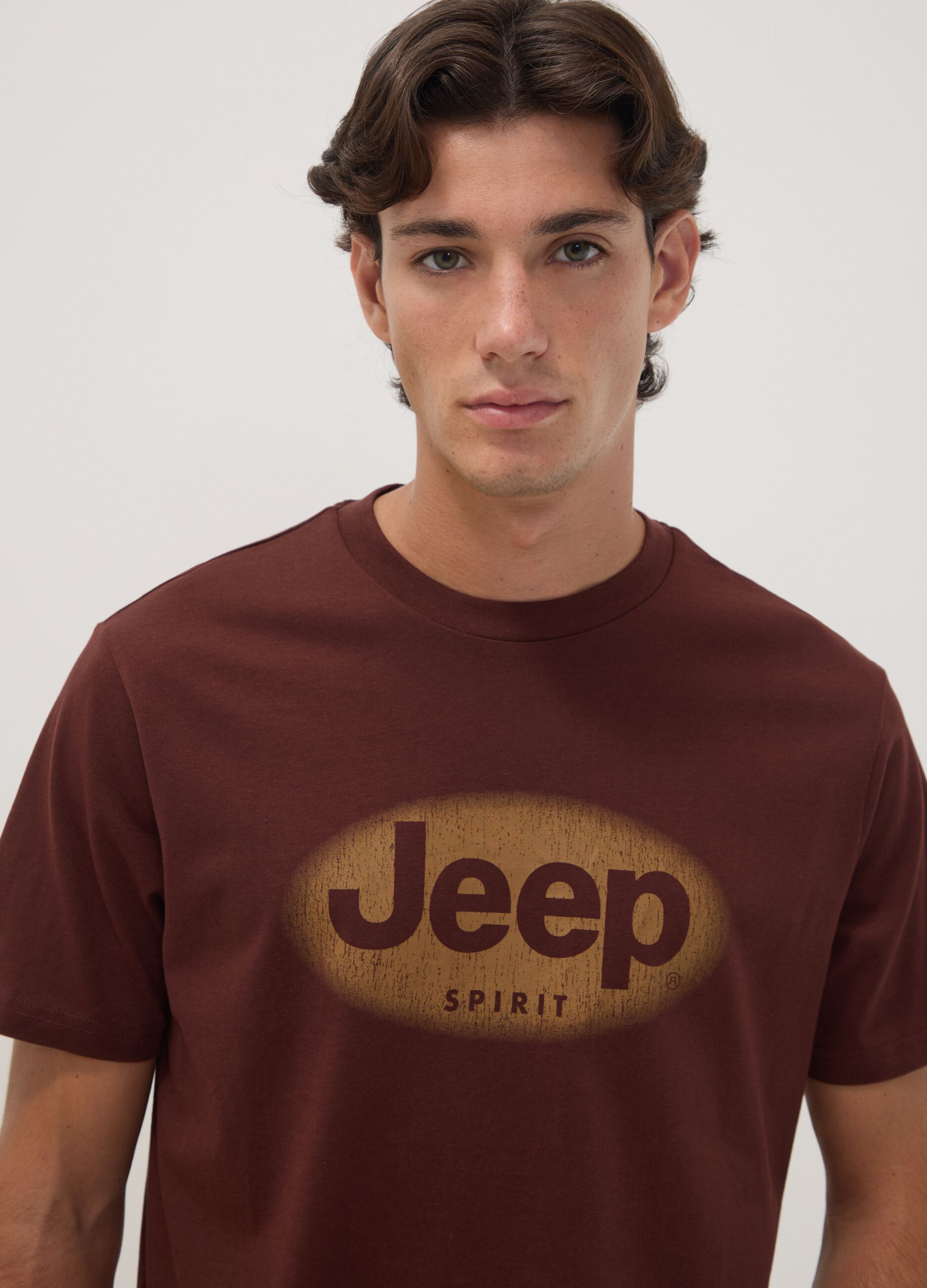 Brown pure cotton crew-neck T-shirt with Jeep print
