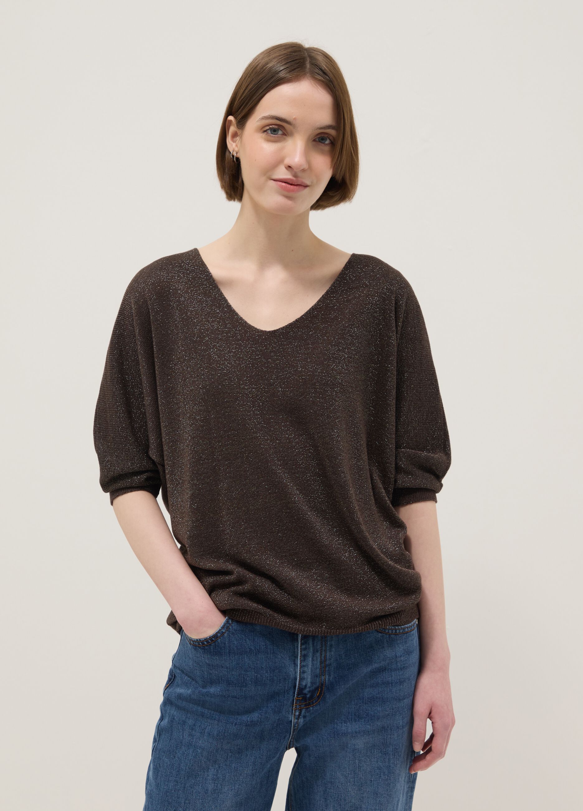 Maglia in misto modal marrone regular fit con design scintillante