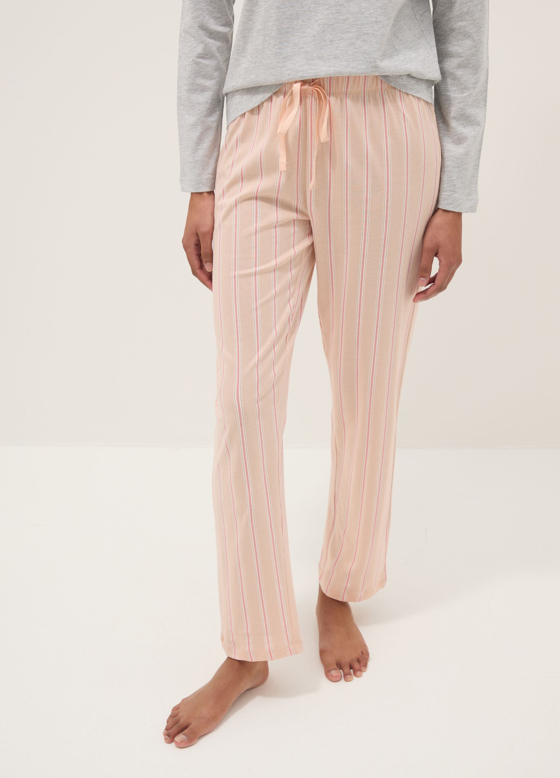 Regular fit multicolour pure cotton pyjamas with croissant