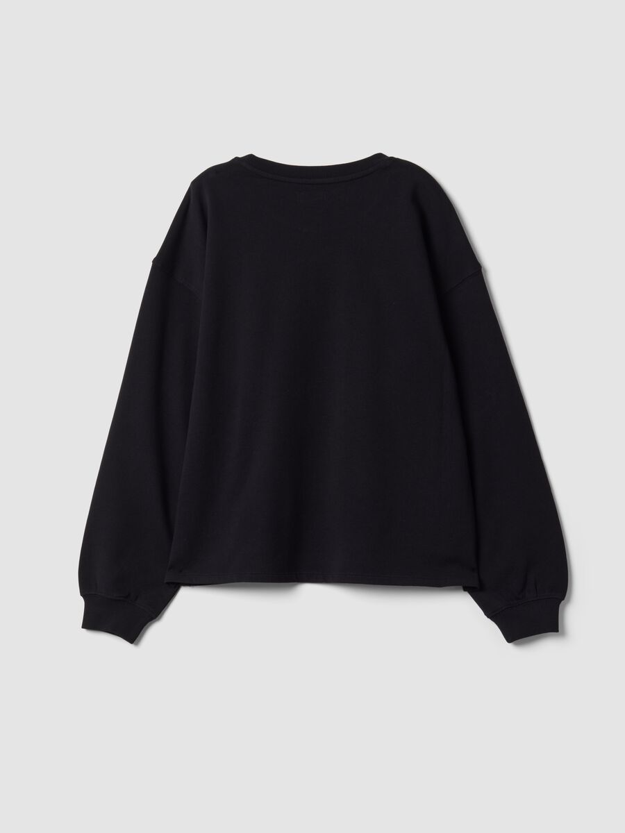 Black 100% cotton sweatshirt with star detail for girls, relaxed fit_4