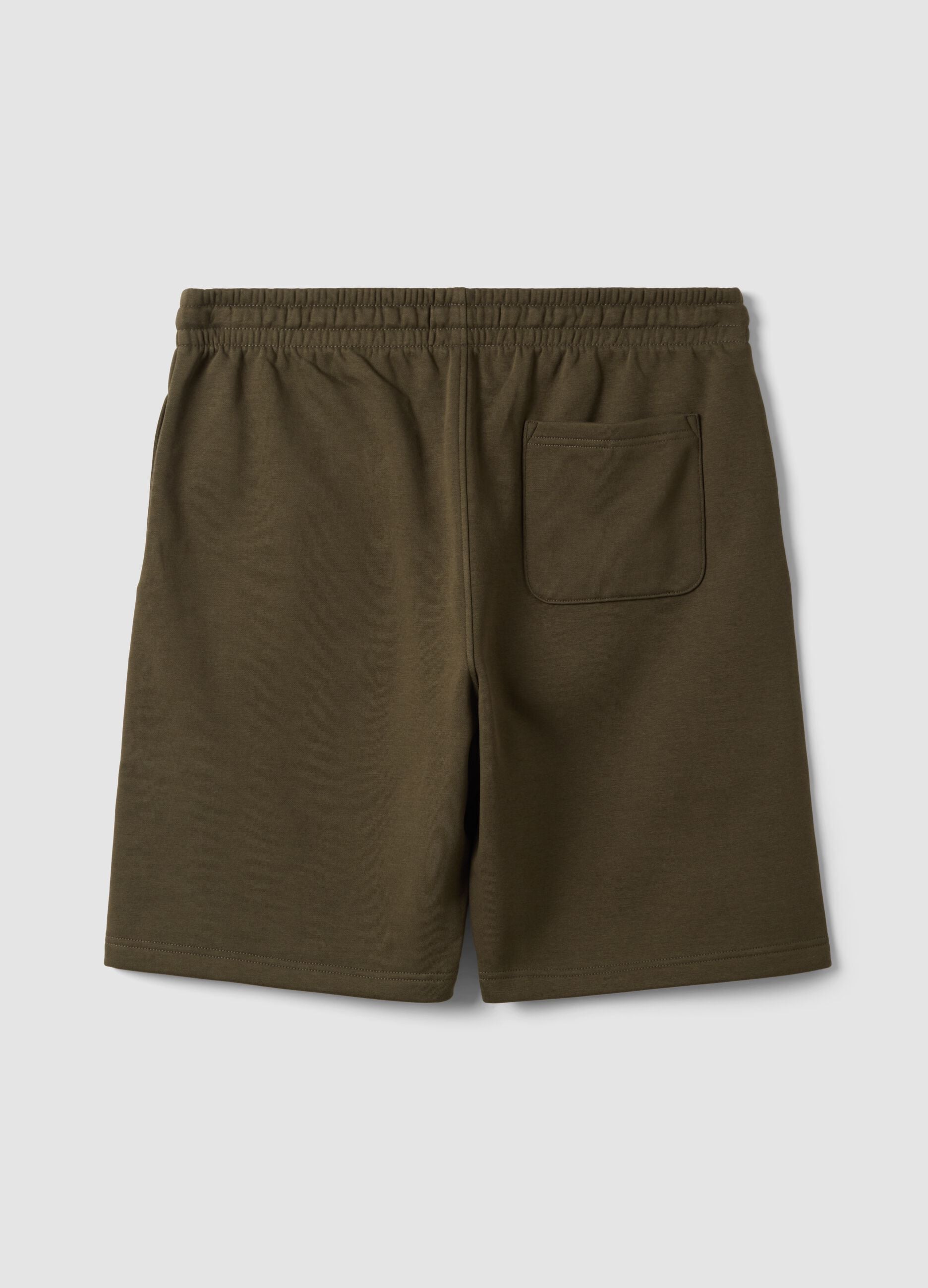 Shorts verdi in misto cotone con vita elasticizzata regular fit