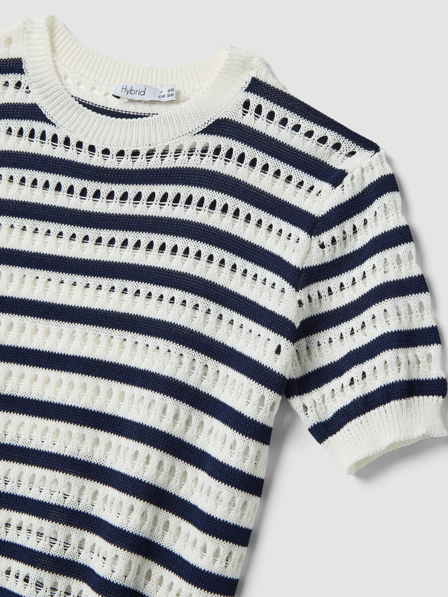 White and blue striped regular-fit openwork viscose-blend T-shirt_5