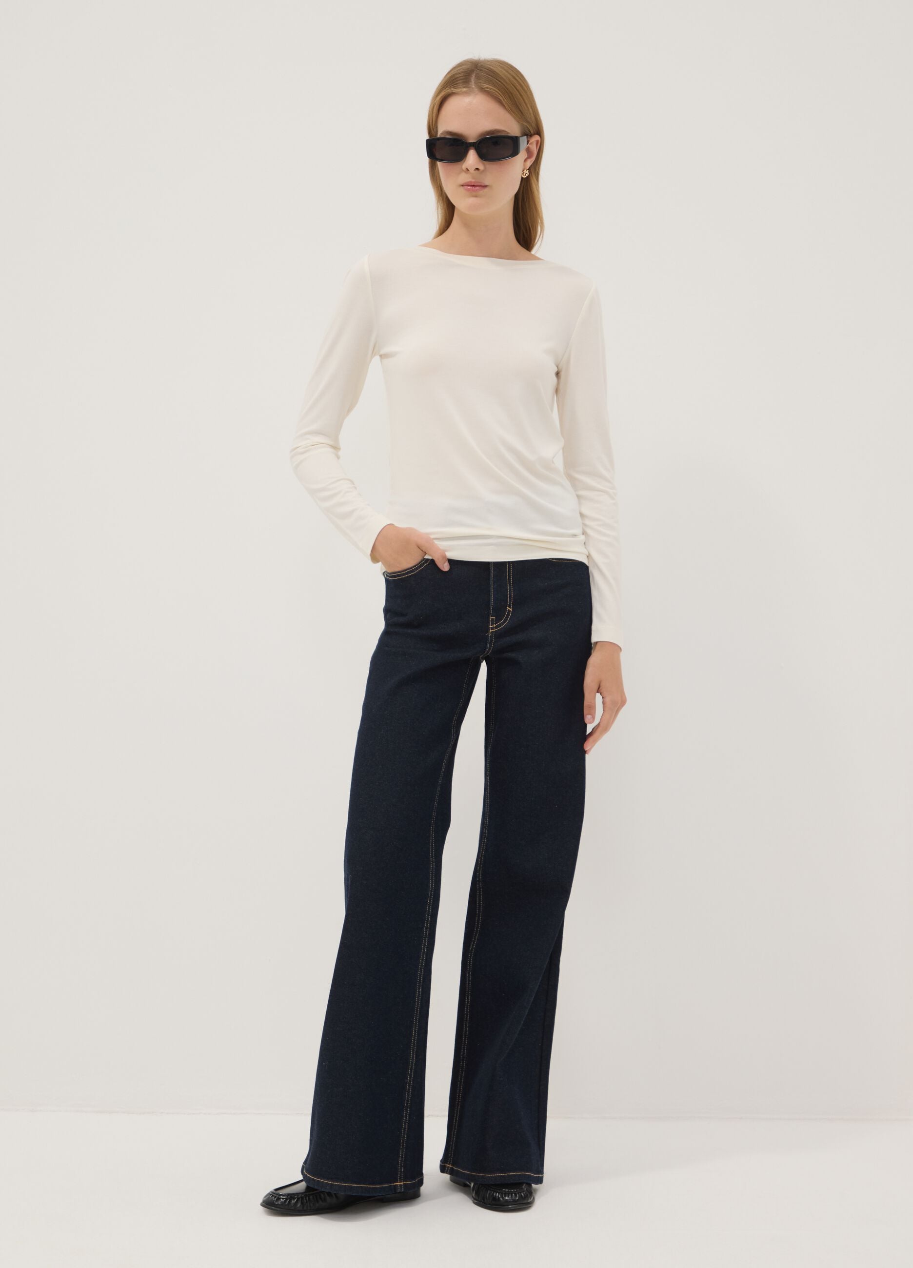 White stretch viscose slim-fit T-shirt