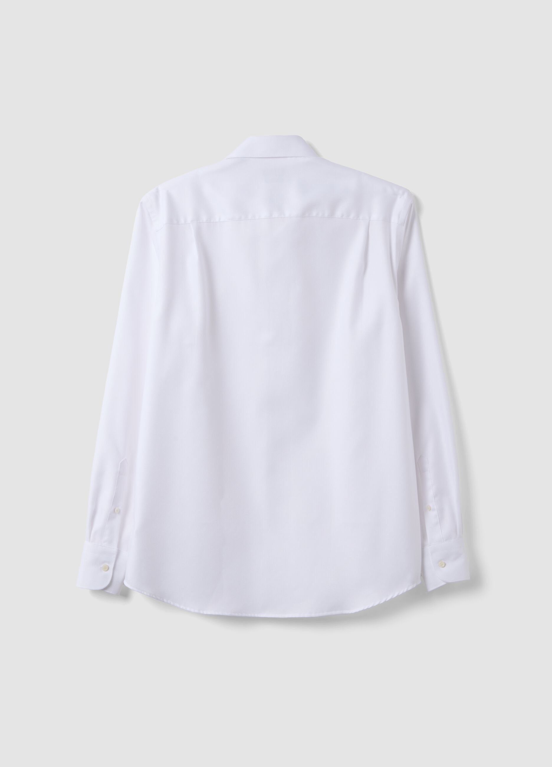 White regular-fit pure cotton shirt with cutaway collar