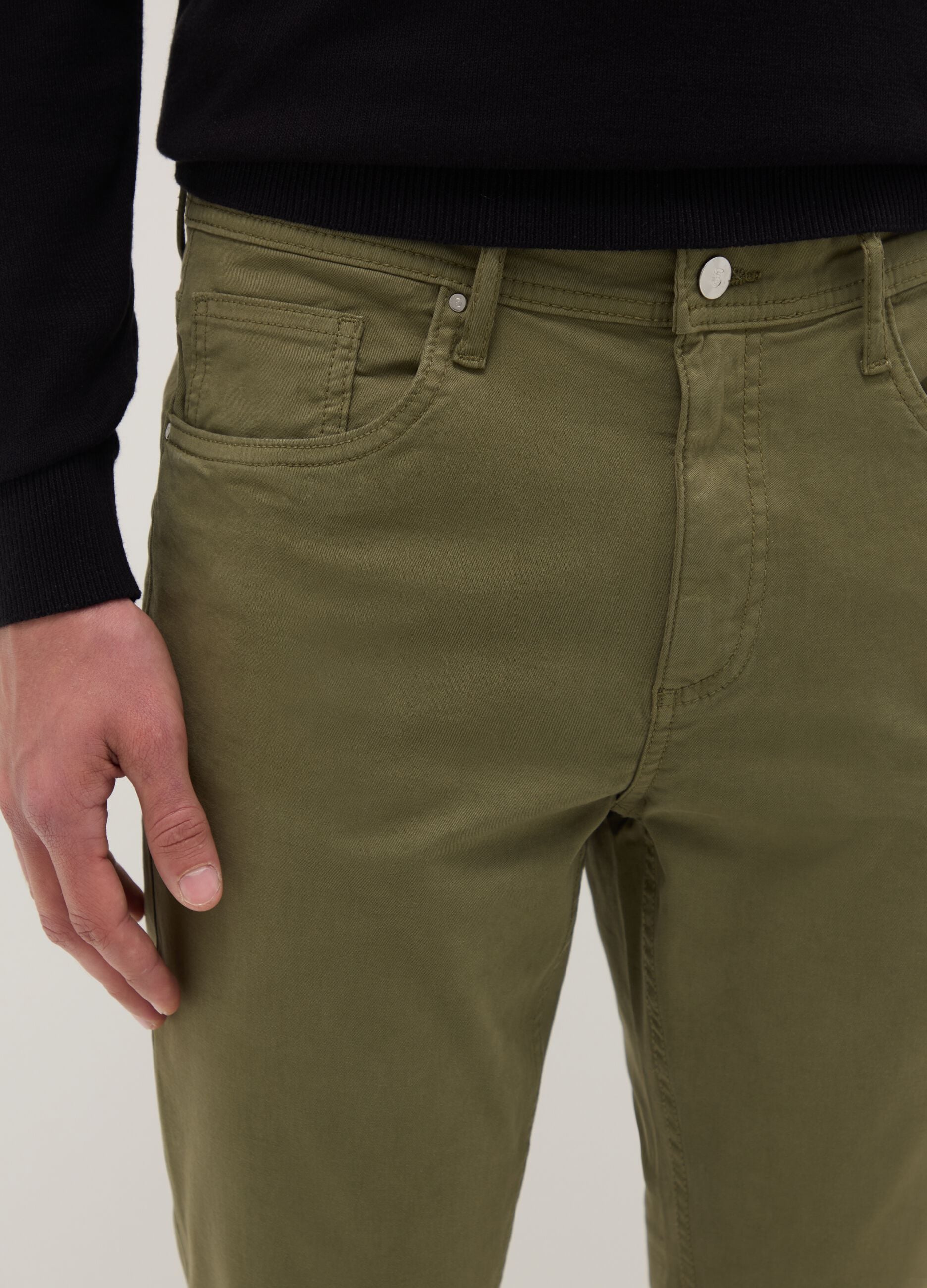 Green stretch cotton skinny fit trousers