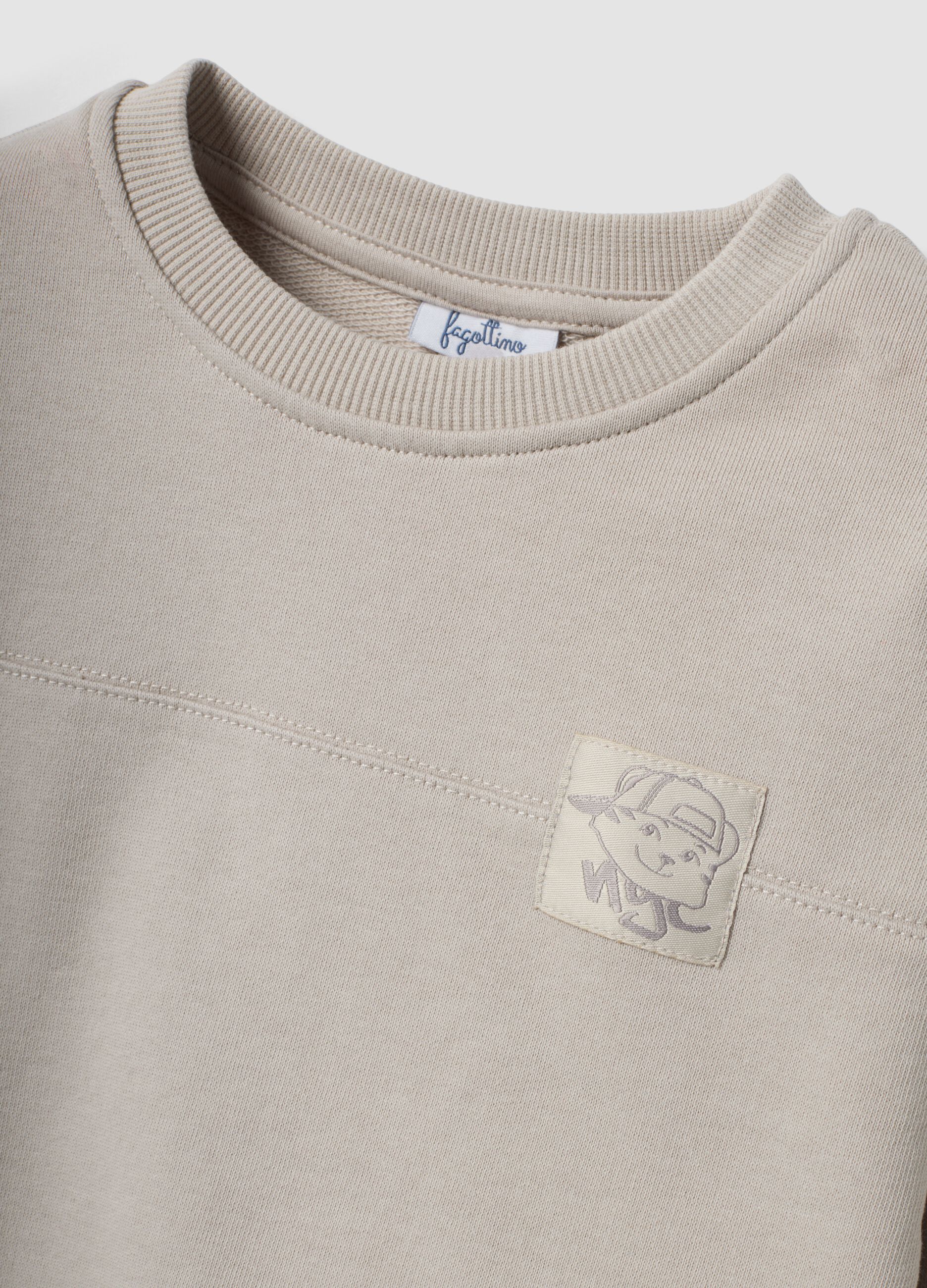 Grey oversized crew-neck sweatshirt in pure organic cotton for boys