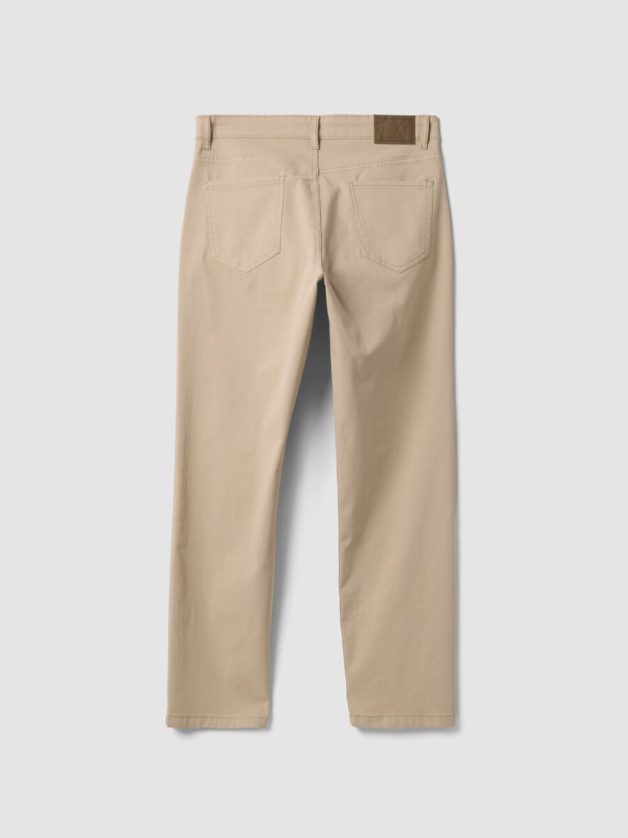 Pantaloni beige in twill di cotone elasticizzato regular fit_2