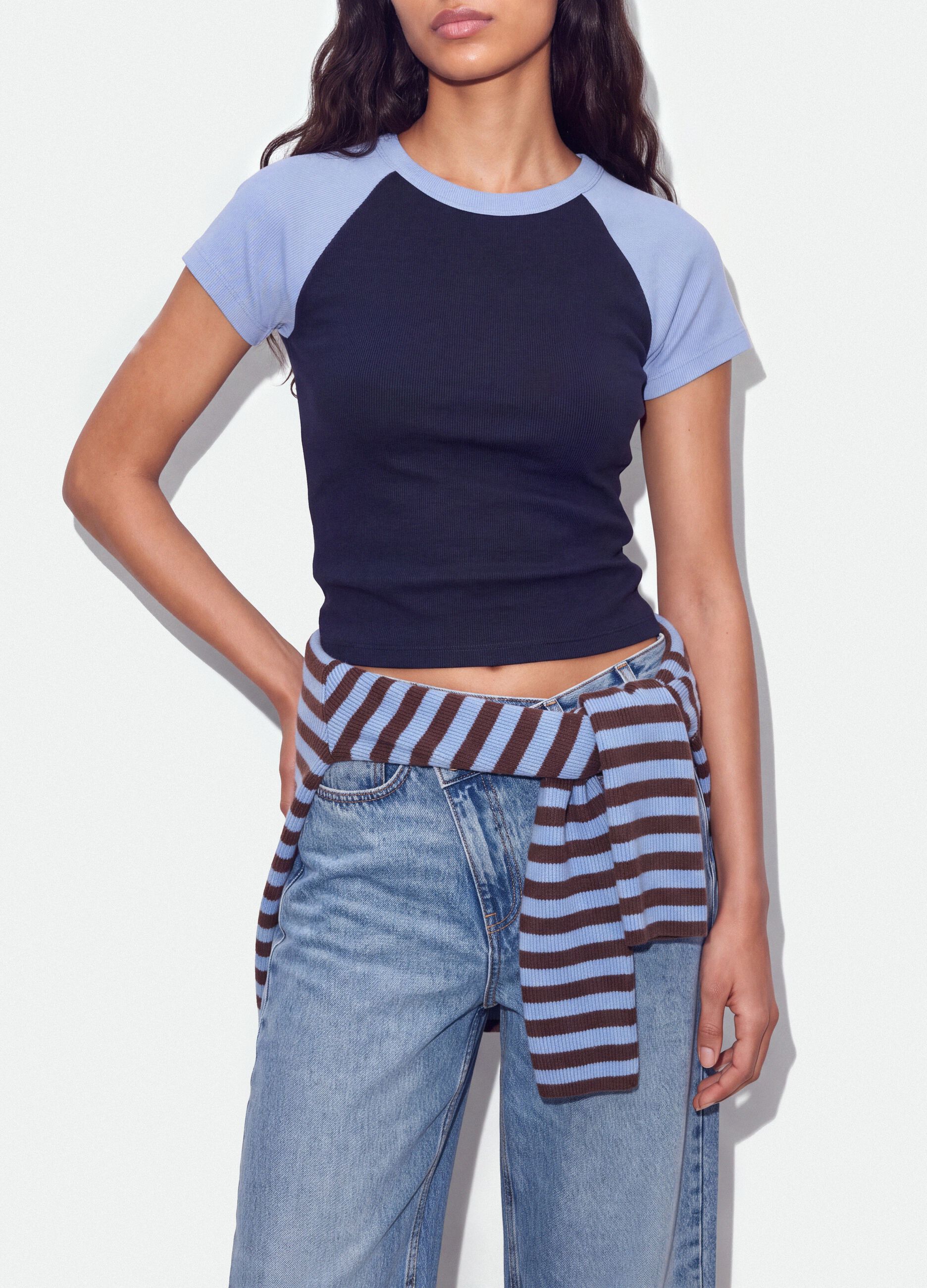 Blue stretch cotton crew-neck T-shirt with contrast sleeves