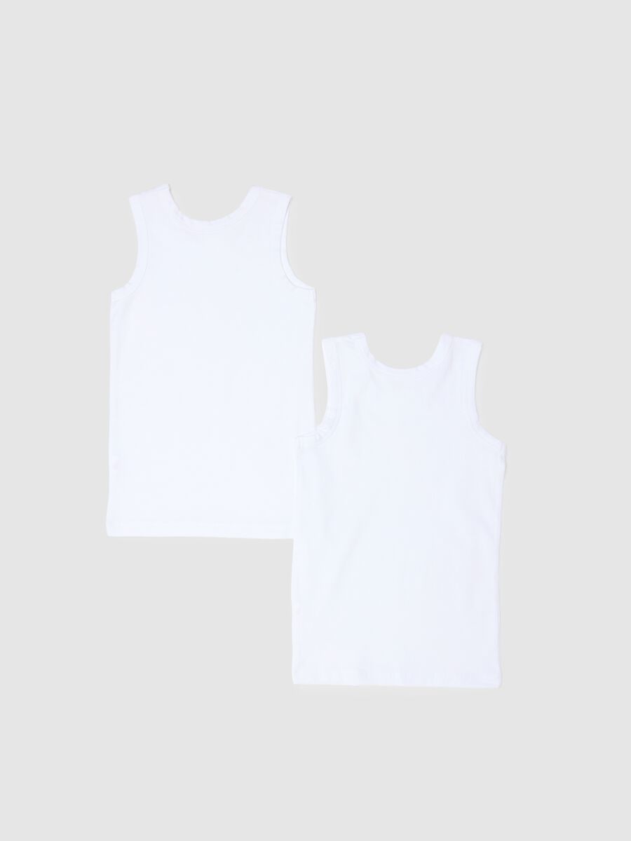 Twin pack of boys' white stretch cotton vests in regular fit_1