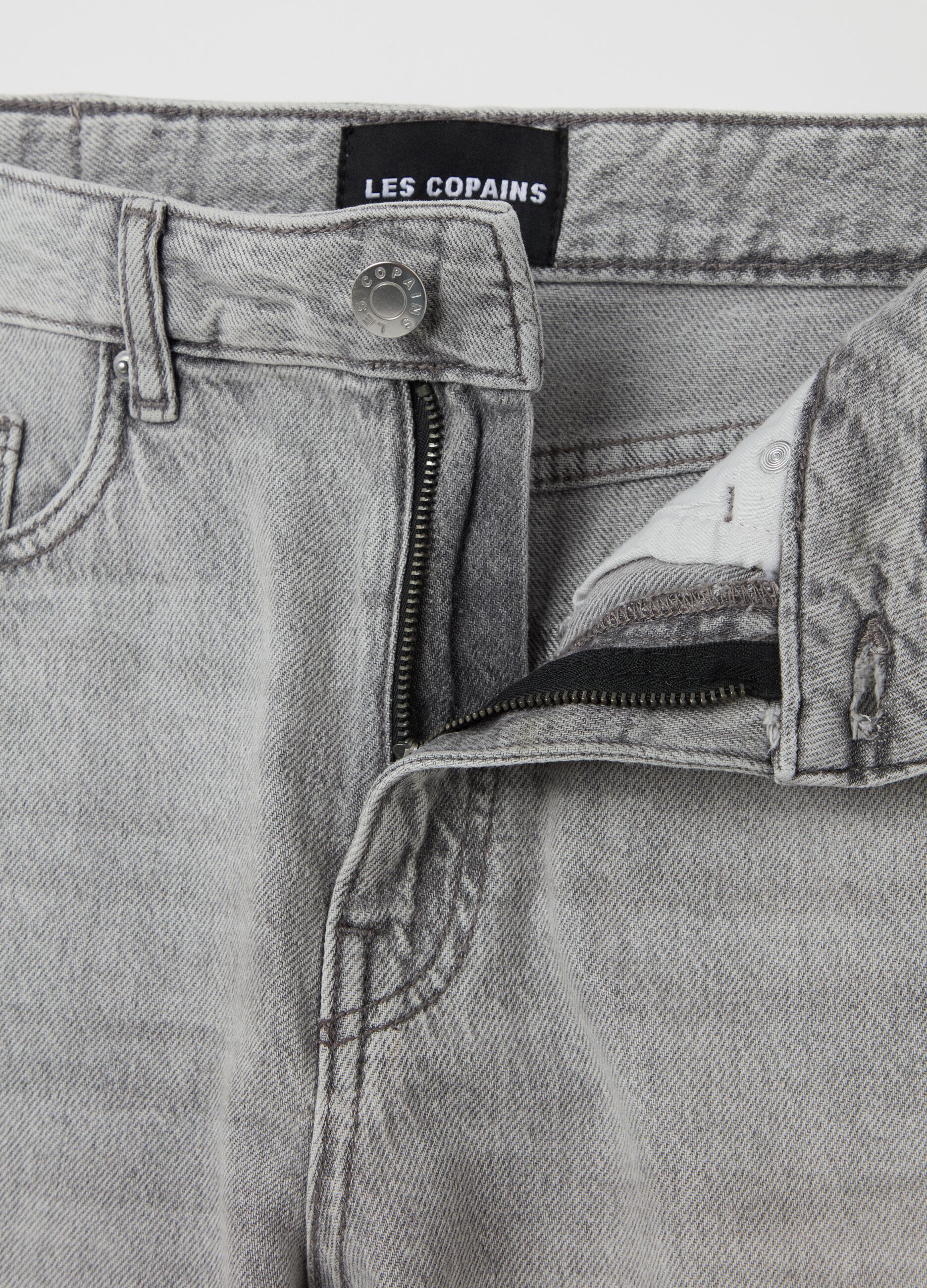 Wide-leg culotte jeans