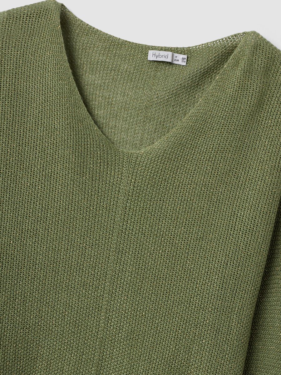 Maglia verde in misto viscosa e lino con scollo a V_5