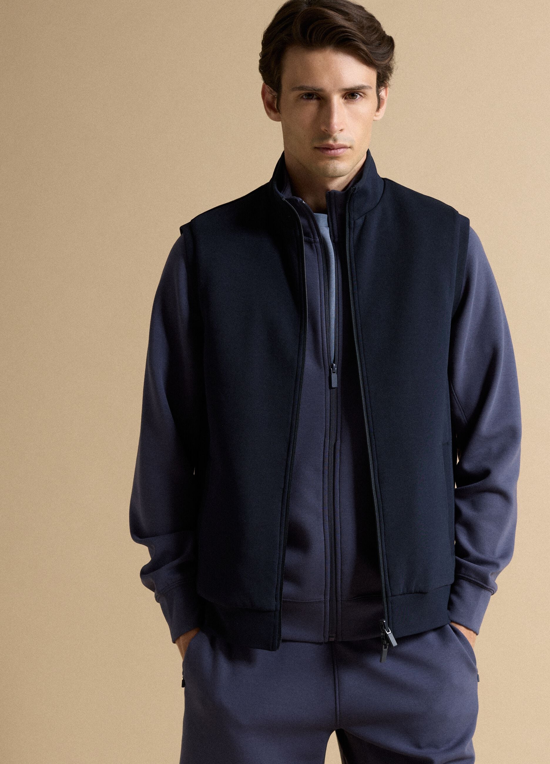 Gilet blu in cotone elasticizzato con colletto regular fit
