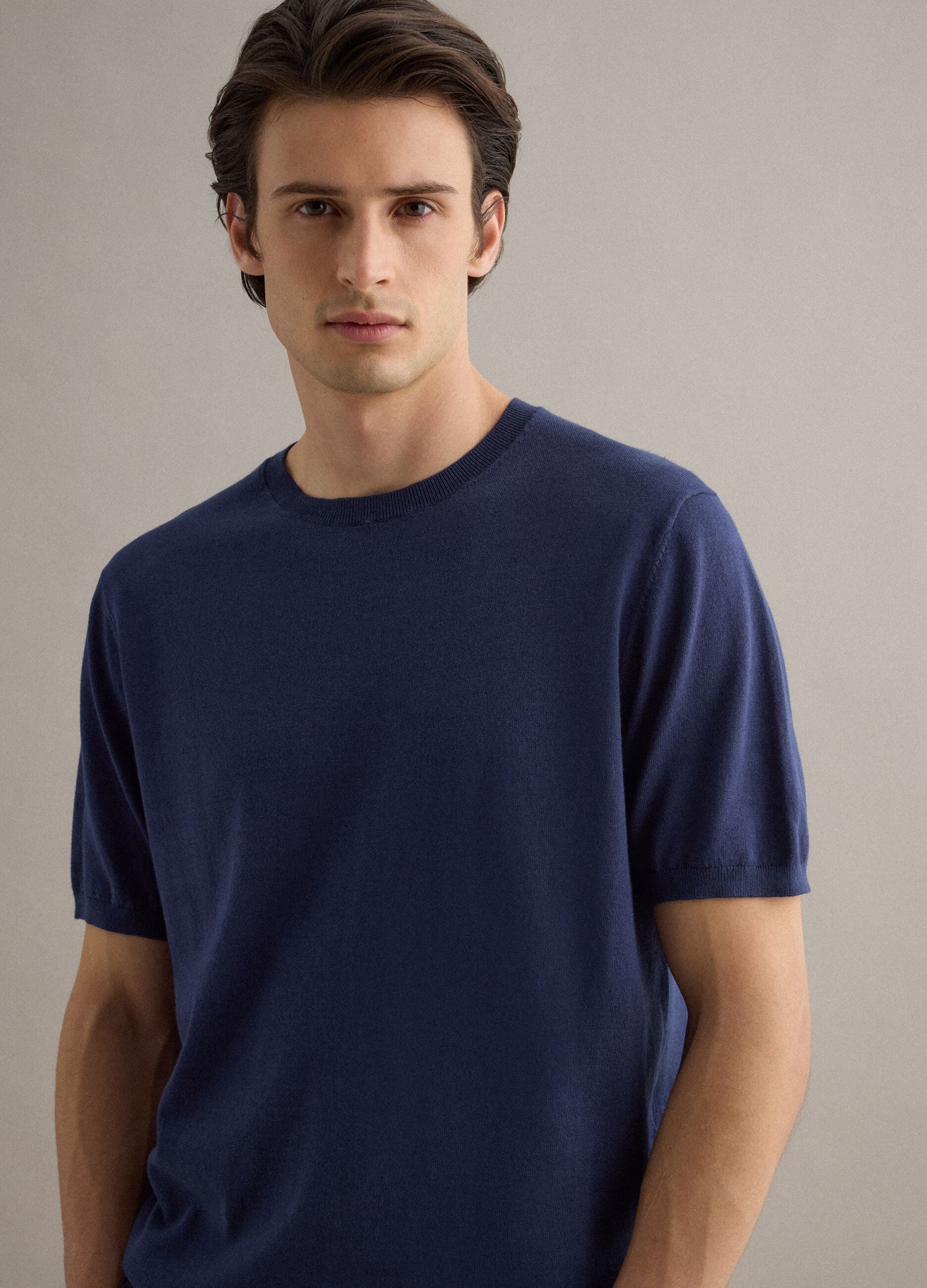 Short sleeve cotton, linen and silk blend blue regular fit T-shirt