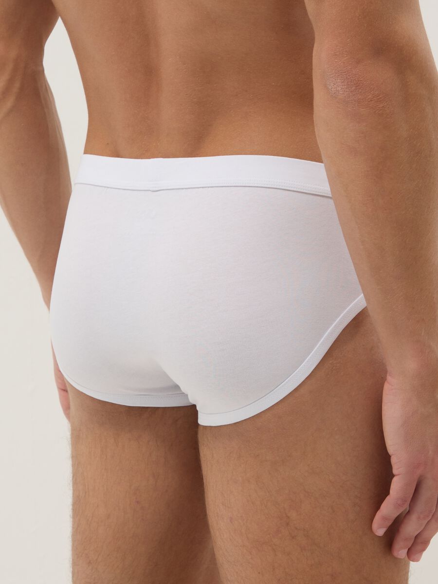 3-pack of white stretch cotton briefs, regular fit_2