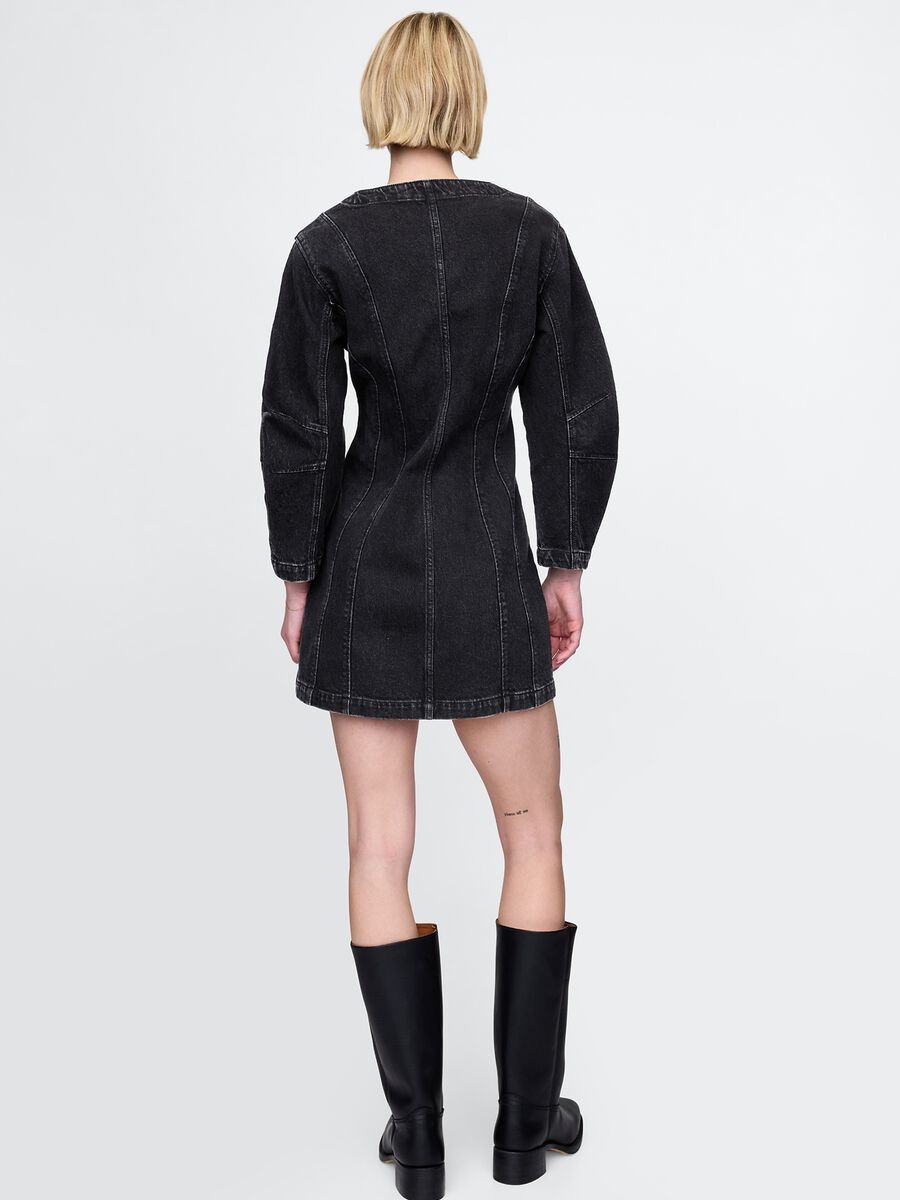 Abito denim nero con bottoni Gap_2