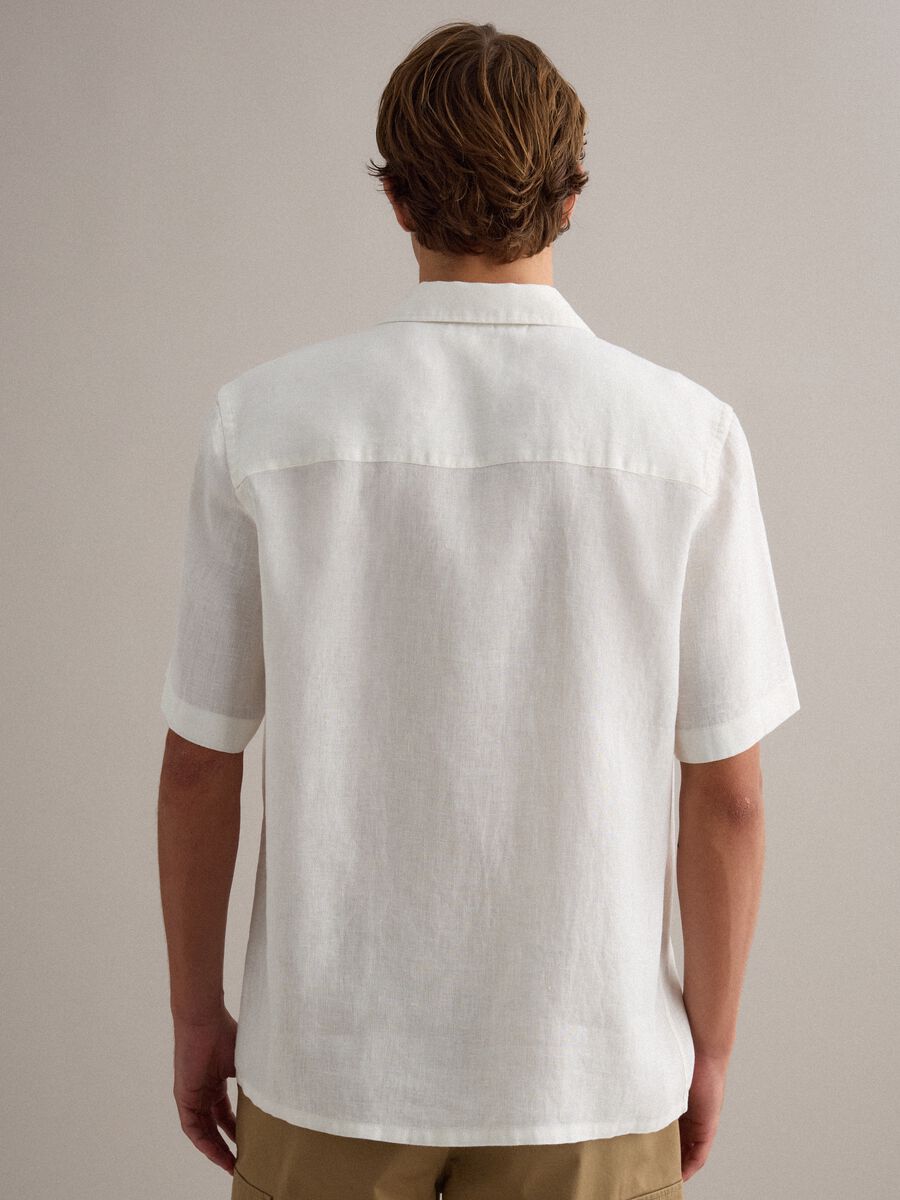 White pure linen short-sleeve shirt, regular fit with chest pocket_3