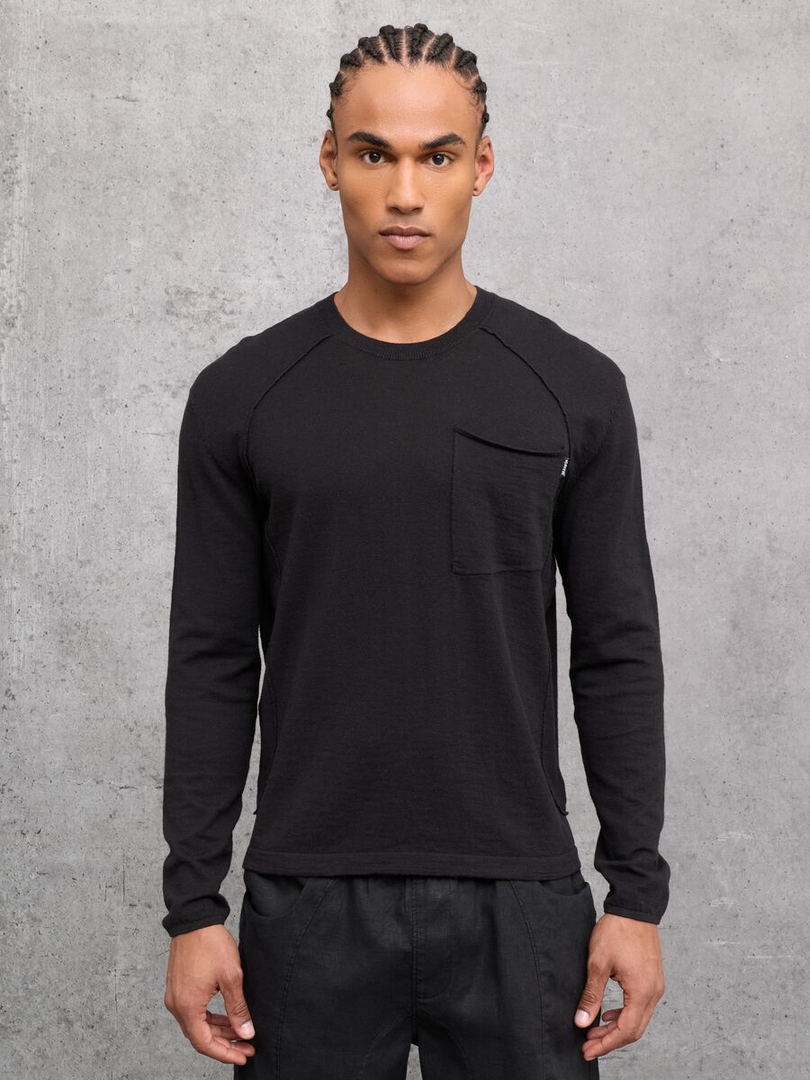 Black Knit Long-Sleeve T-Shirt_0