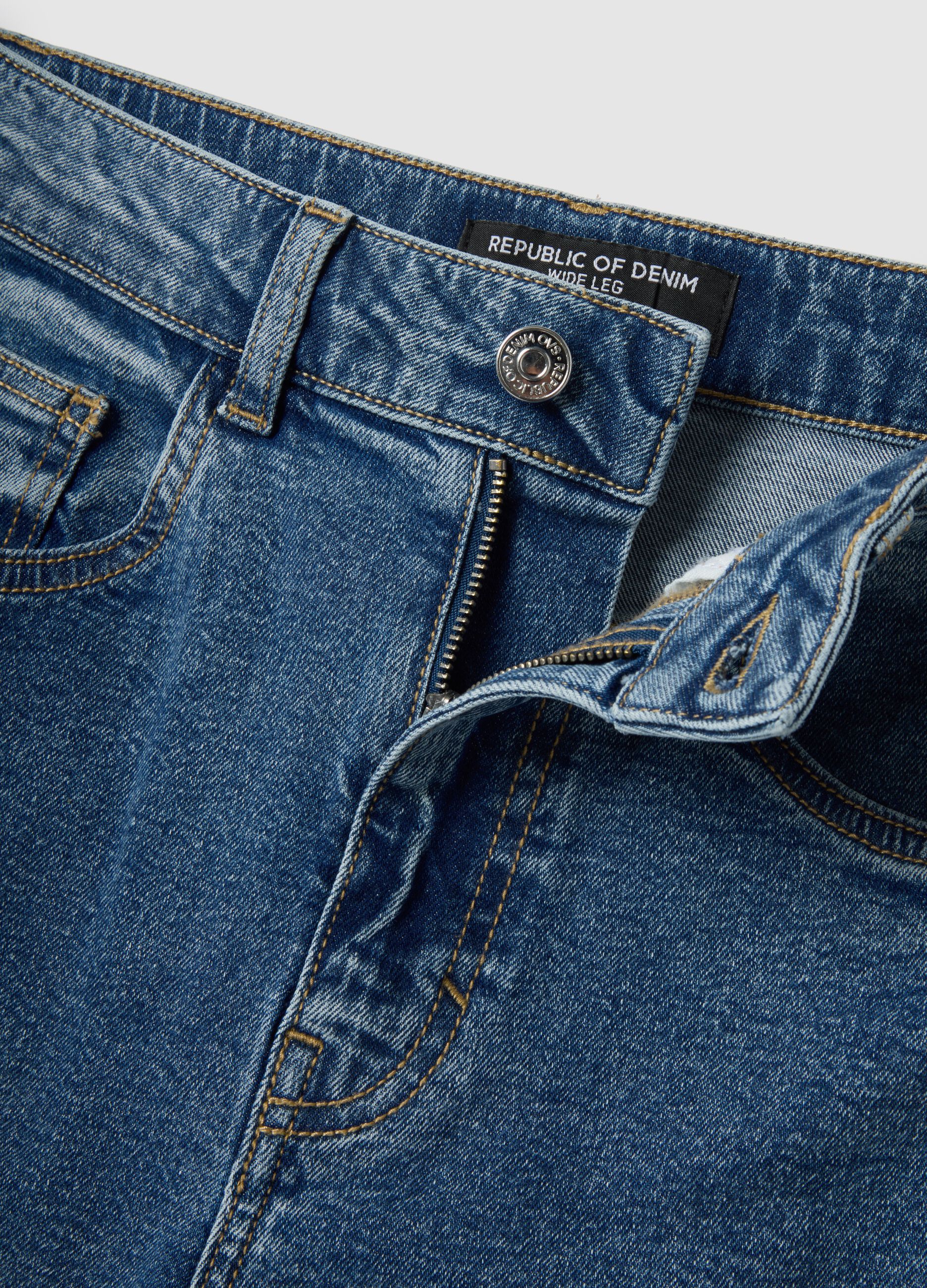 Wide leg stretch cotton blue jeans