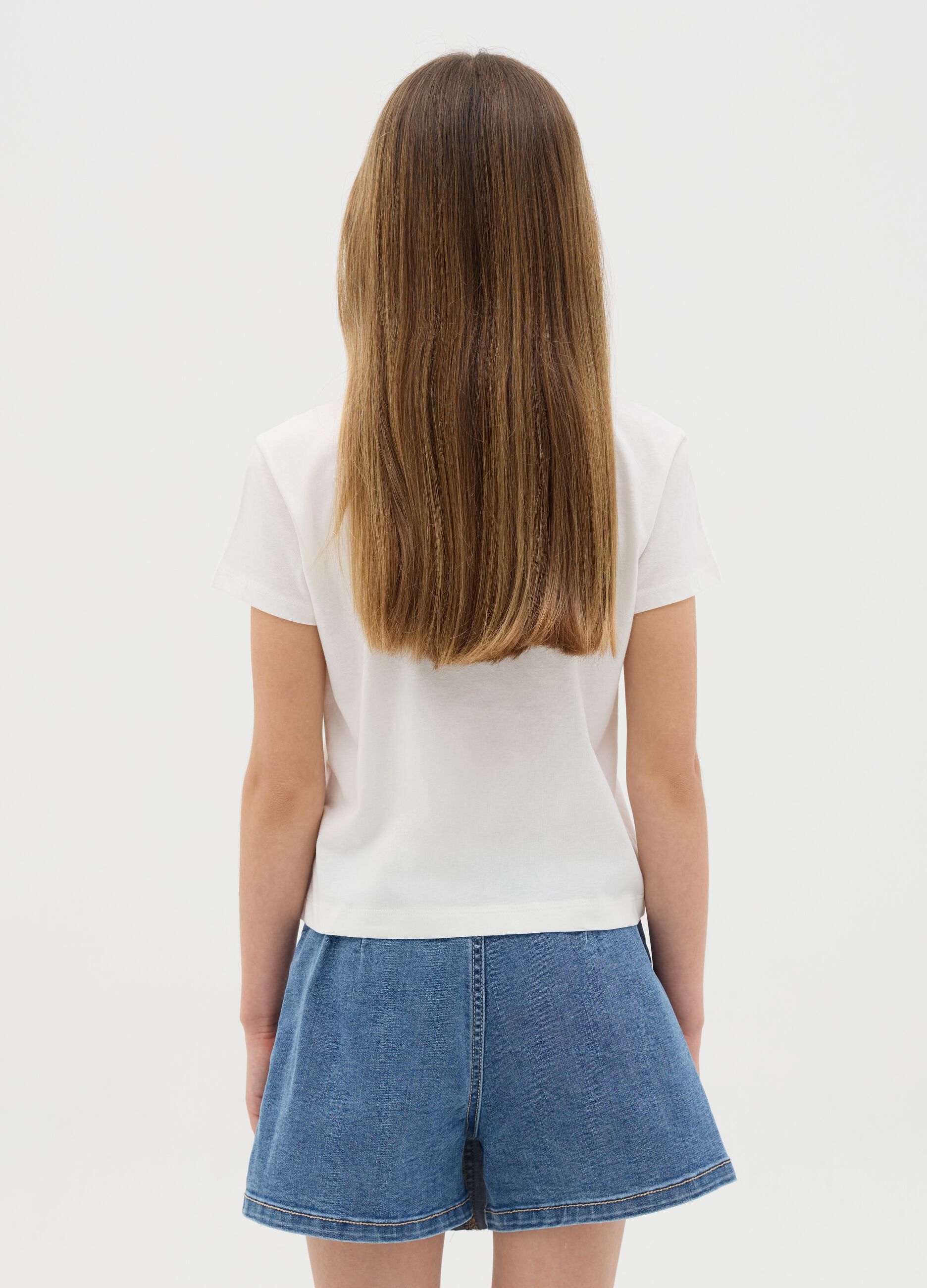 White T-shirt with "Venice Beach print"