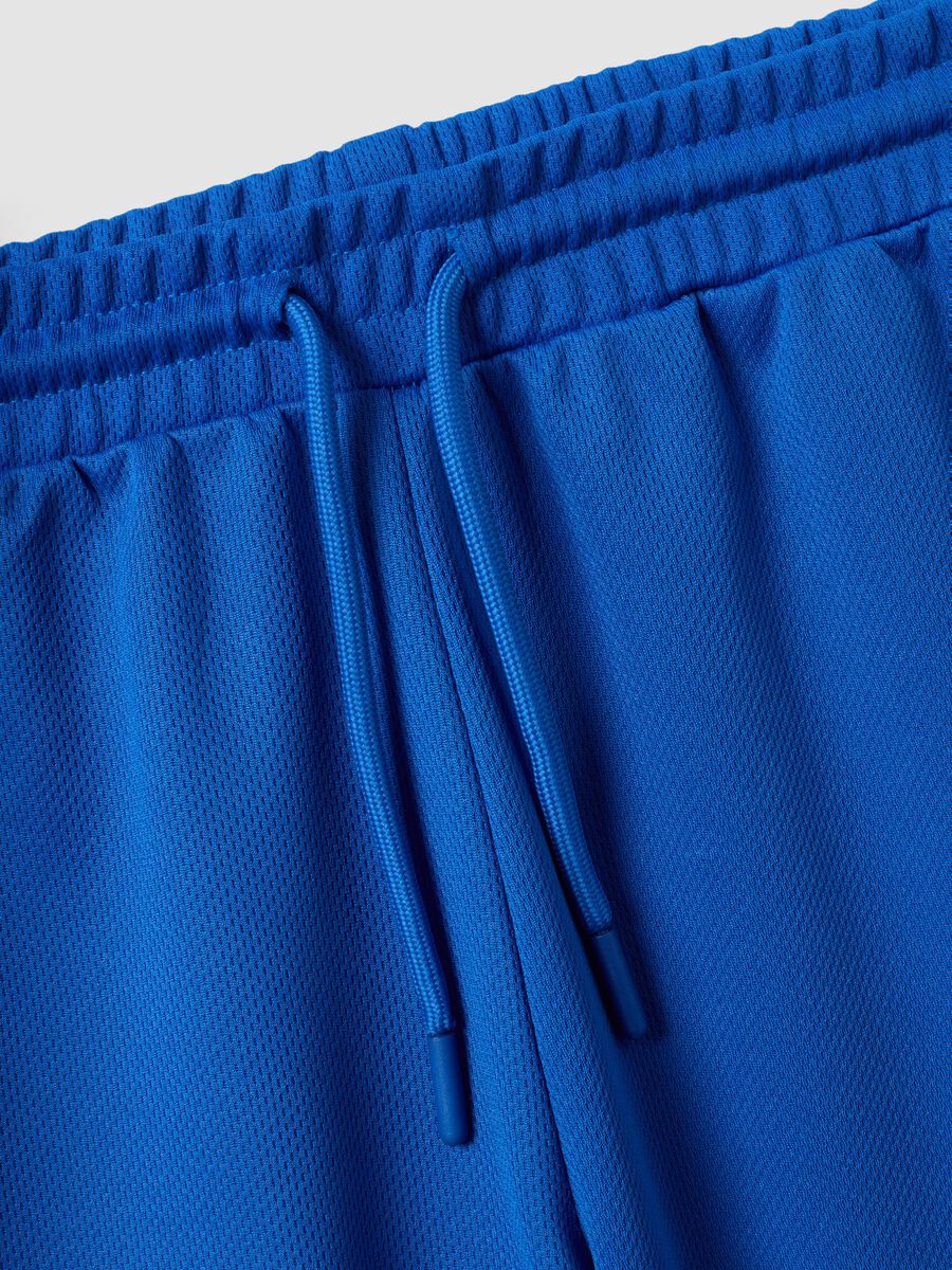 Blue and White Pure Cotton Set with Top and Shorts_3