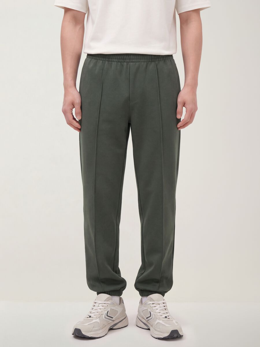 Pantaloni jogger verdi in tessuto elasticizzato relaxed fit_1