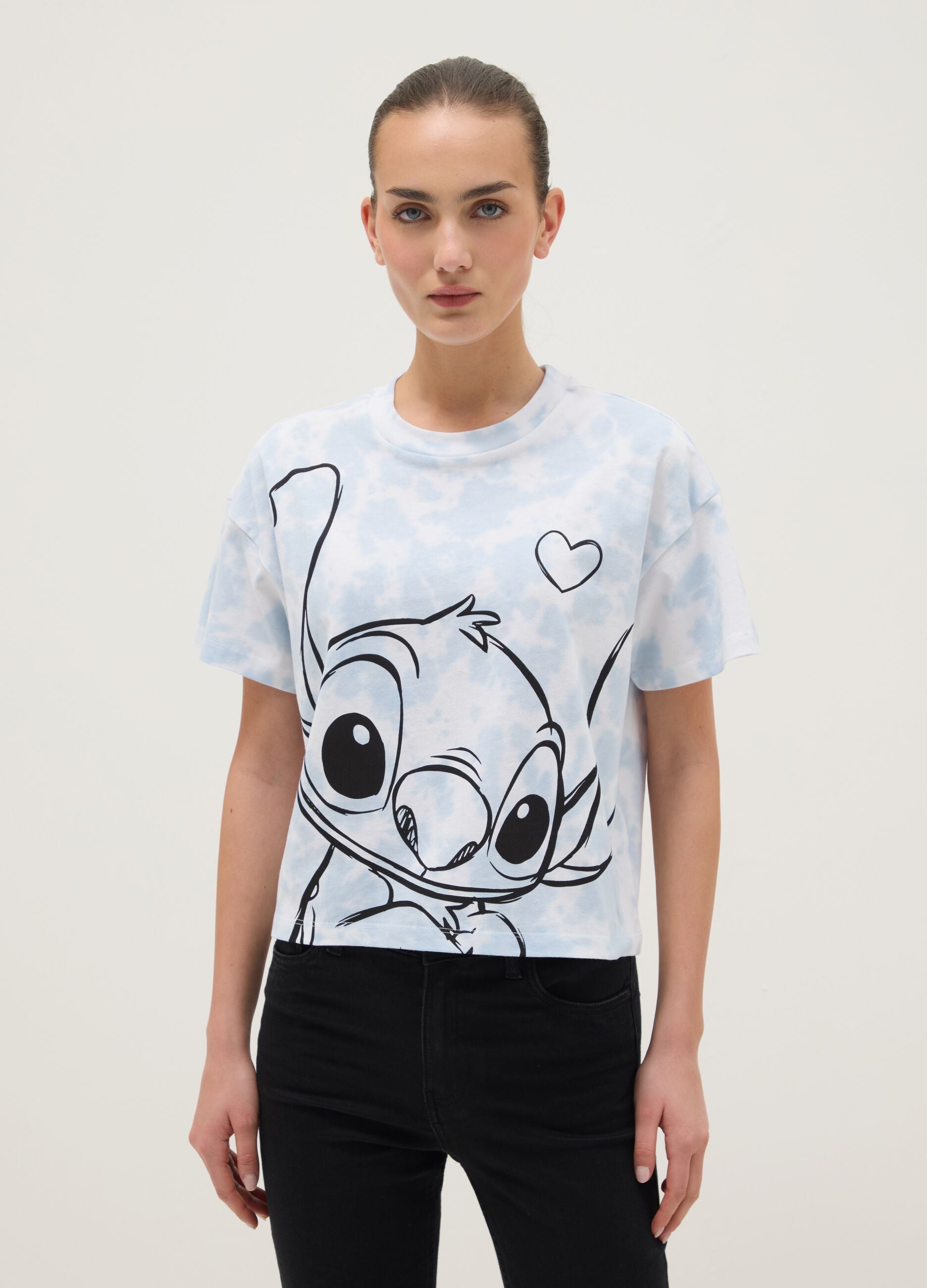 Multicolour pure cotton regular fit T-shirt with Stitch print