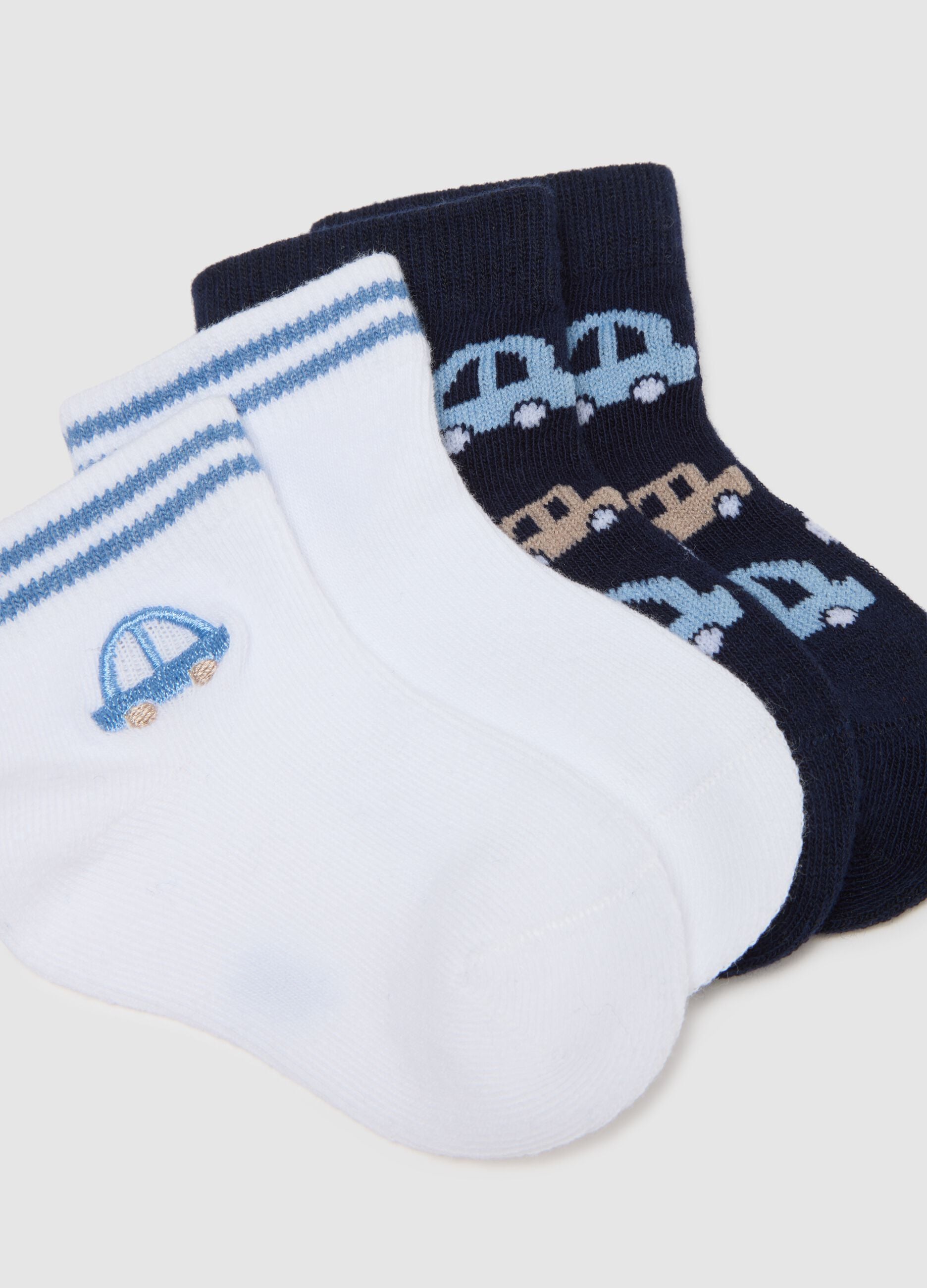 Newborn's multicolour cotton mix sock tripack with car prints