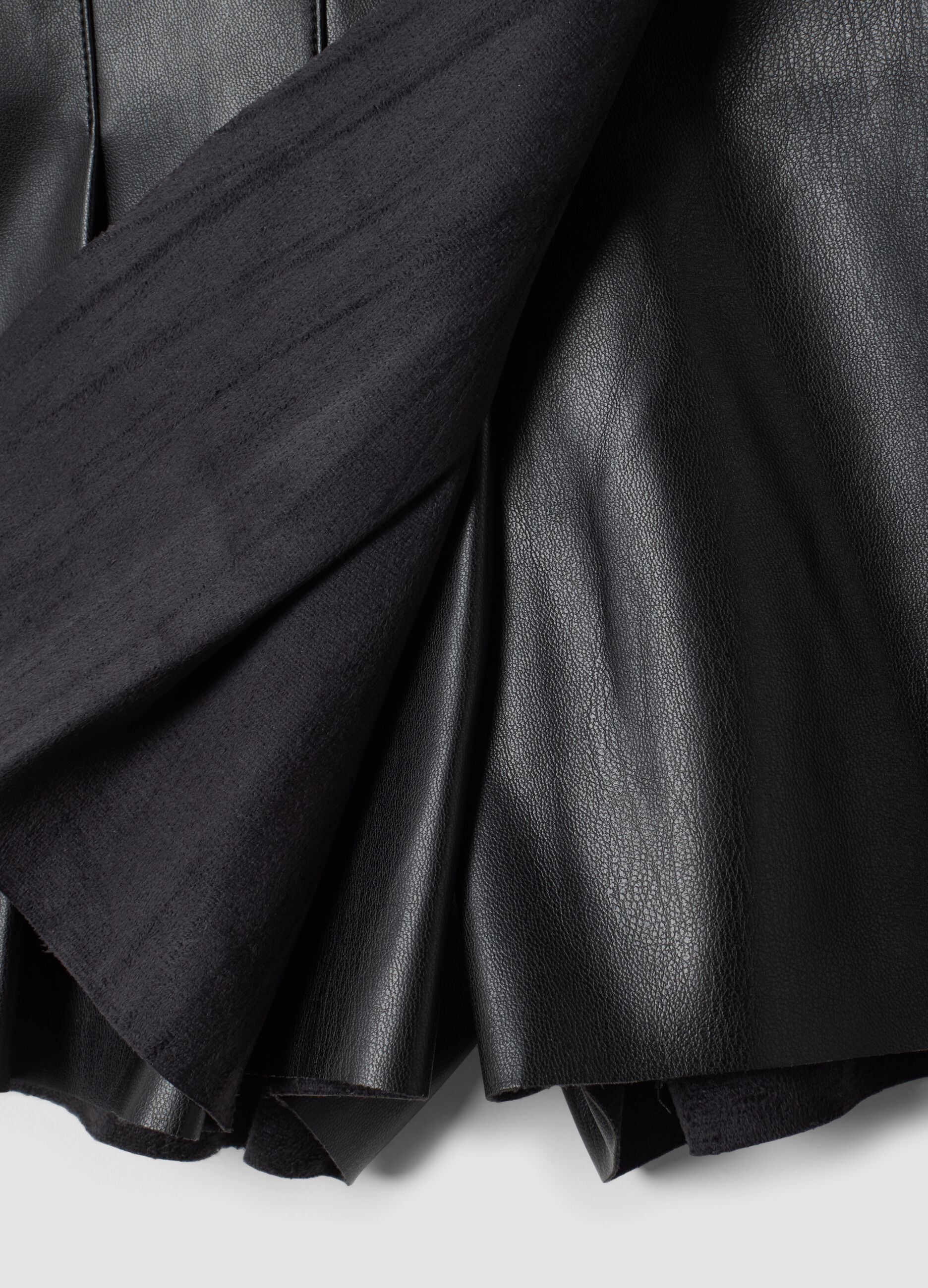 Black pleated shorts
