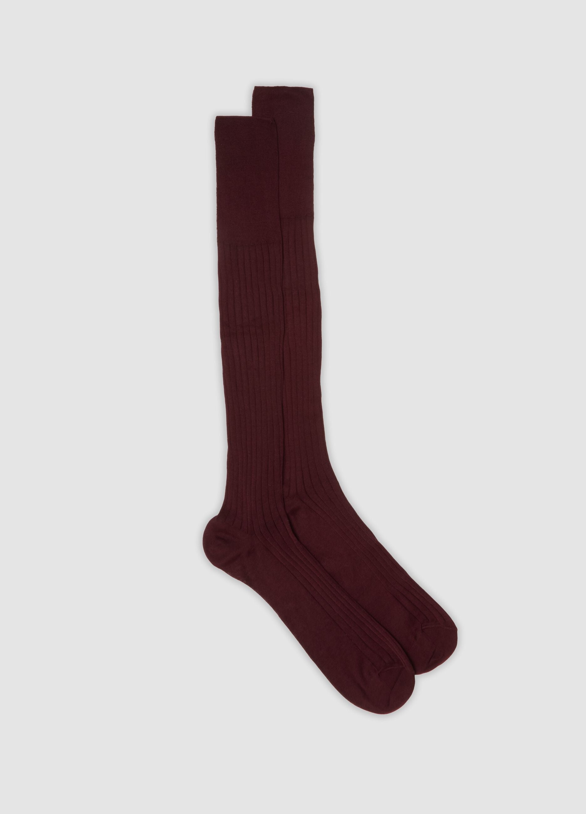 Red long ribbed socks in pure cotton