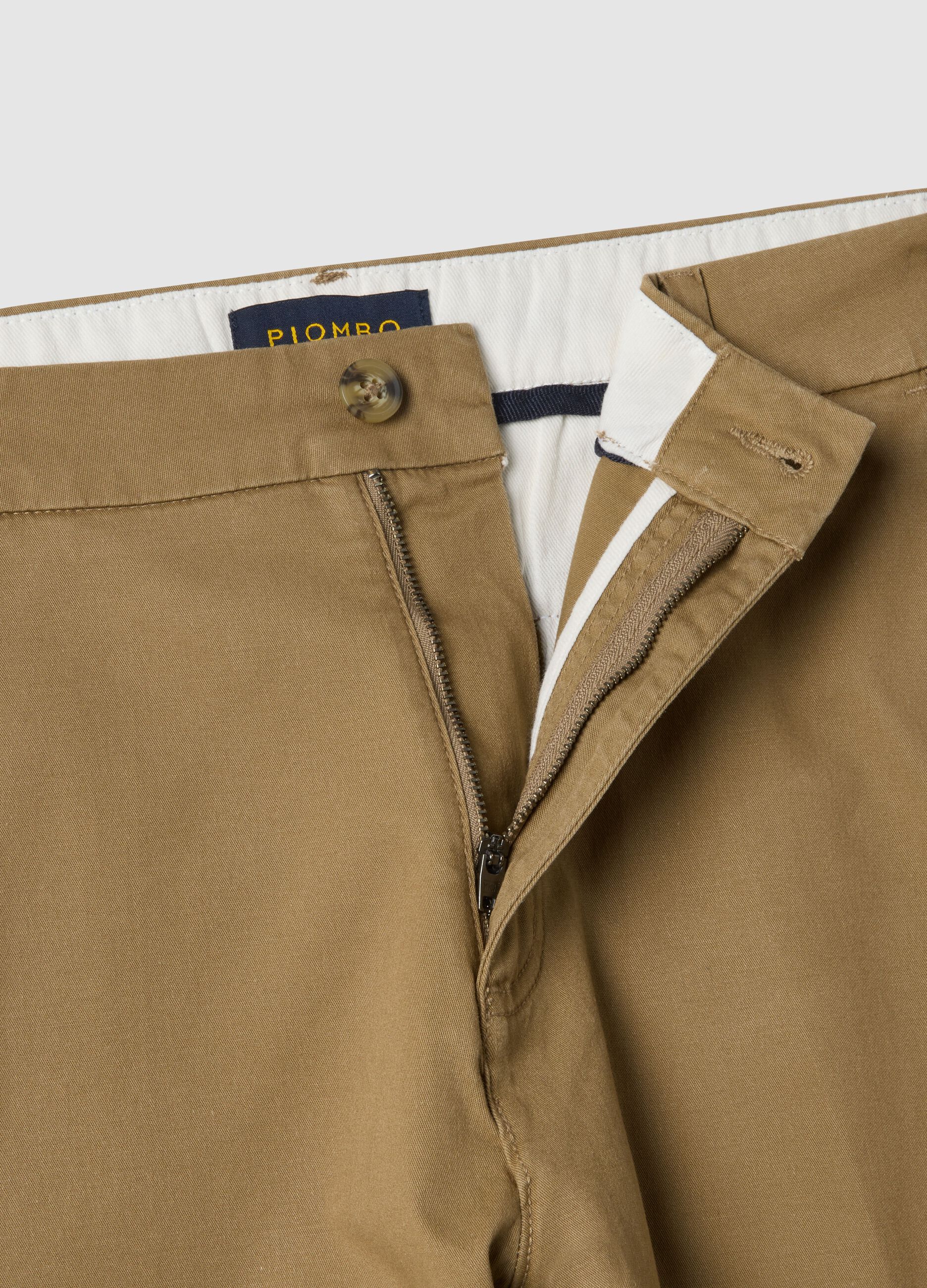 Pantaloni chino marrone in cotone elasticizzato slim fit