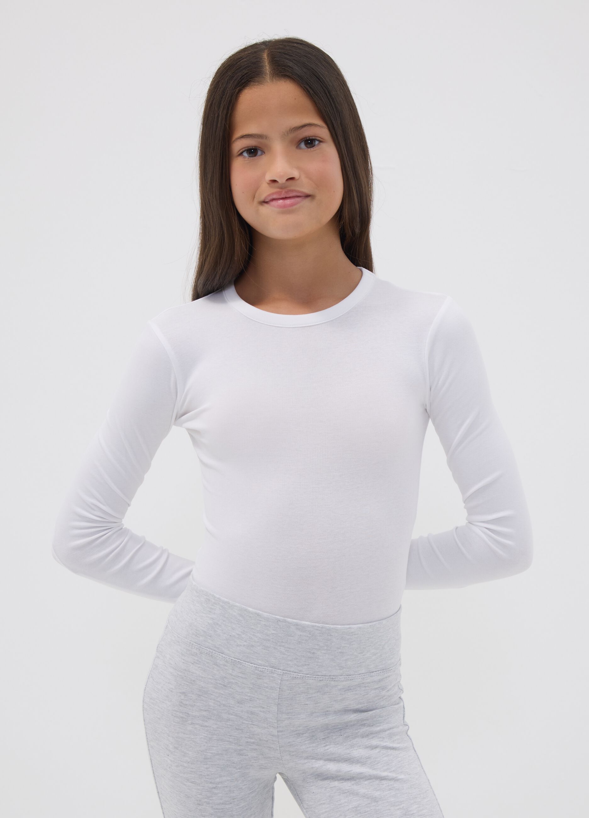 White fitted stretch cotton bodysuit with crew neck