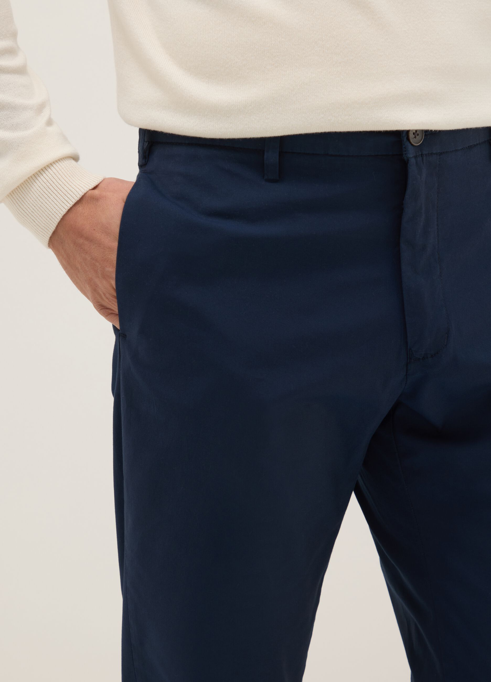 Blue stretch cotton chino trousers in regular fit
