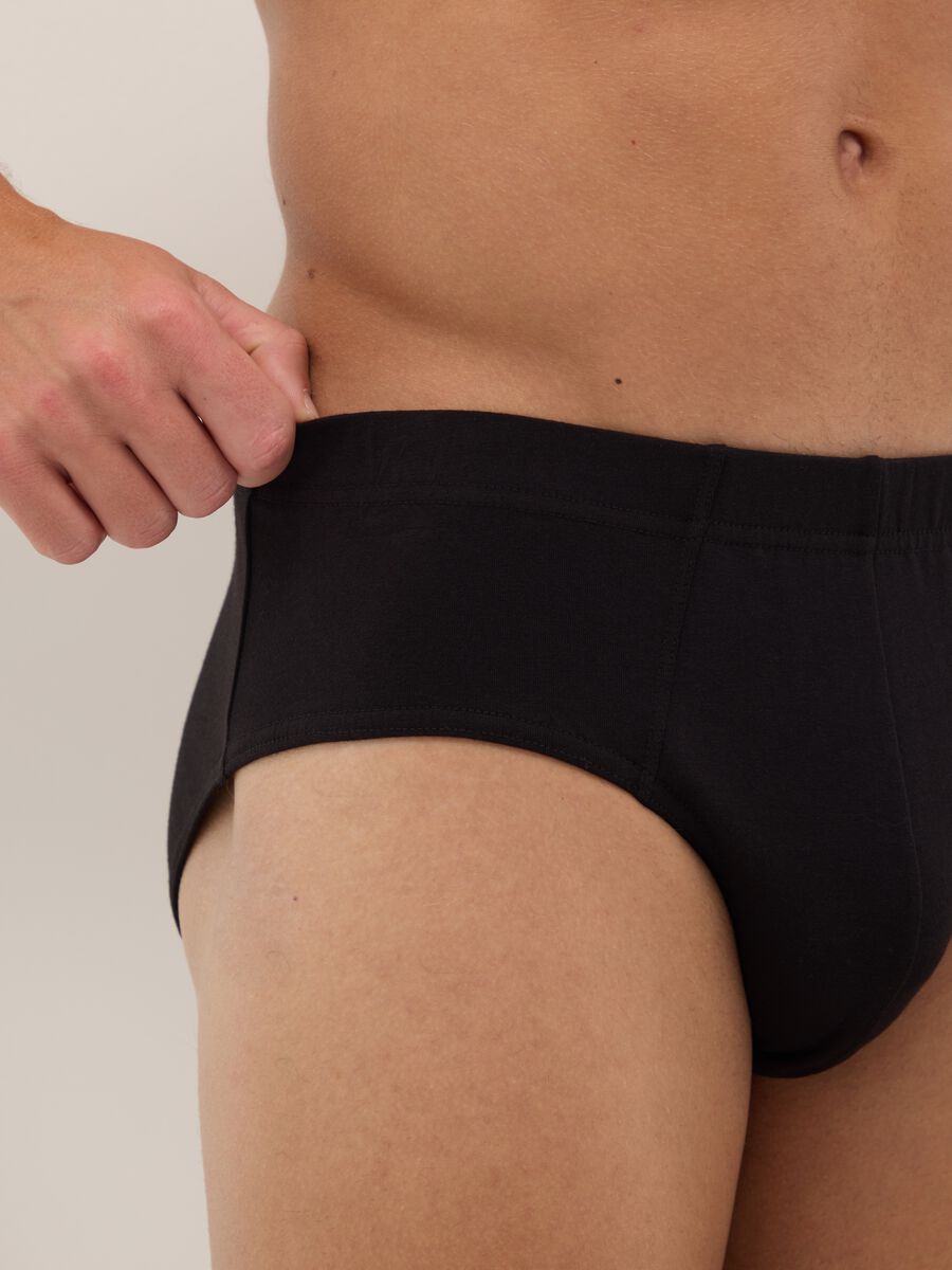 Pack of black stretch cotton regular fit briefs_3