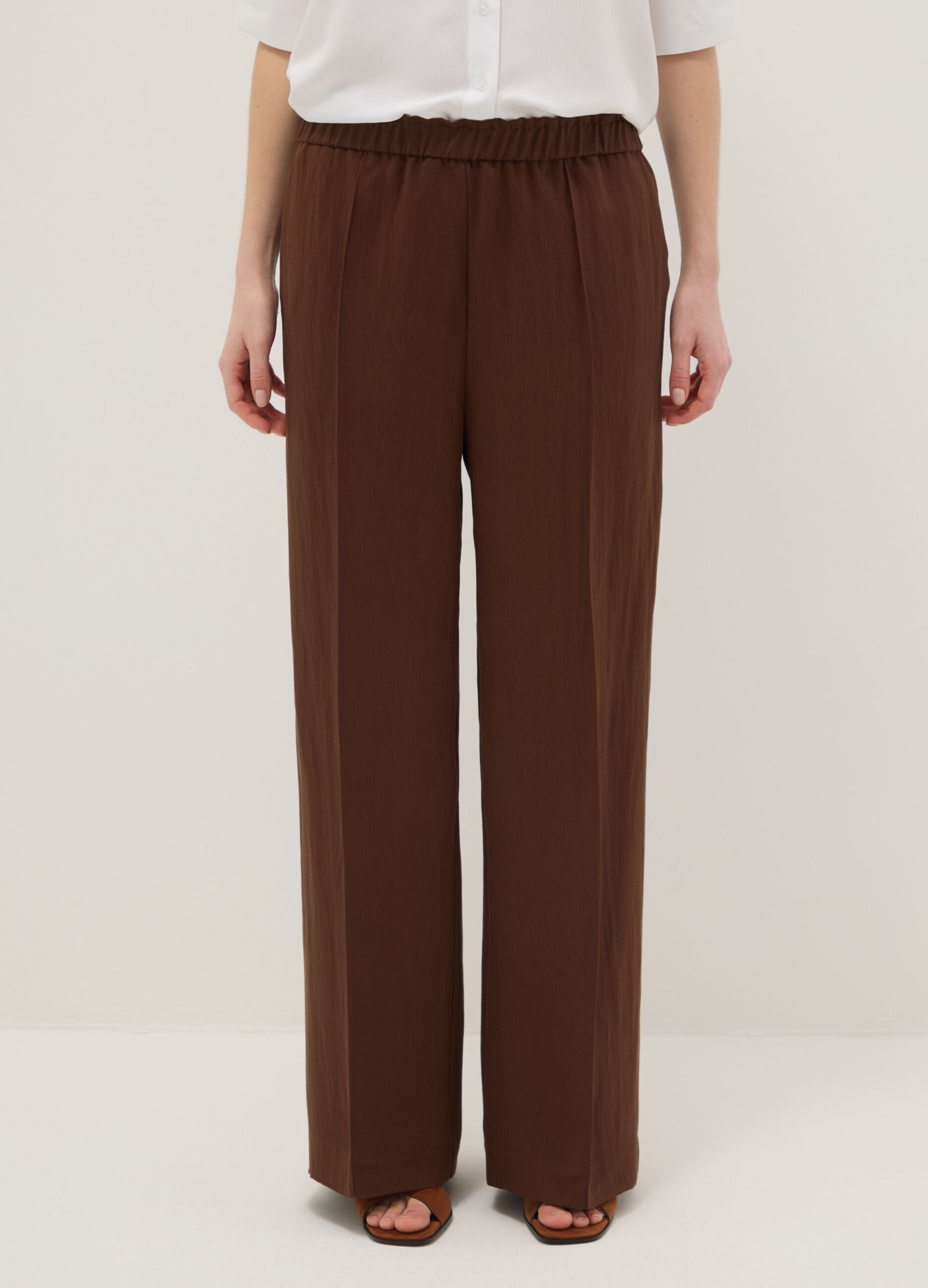 Wide leg brown jogger trousers in Lyocell and viscose blend