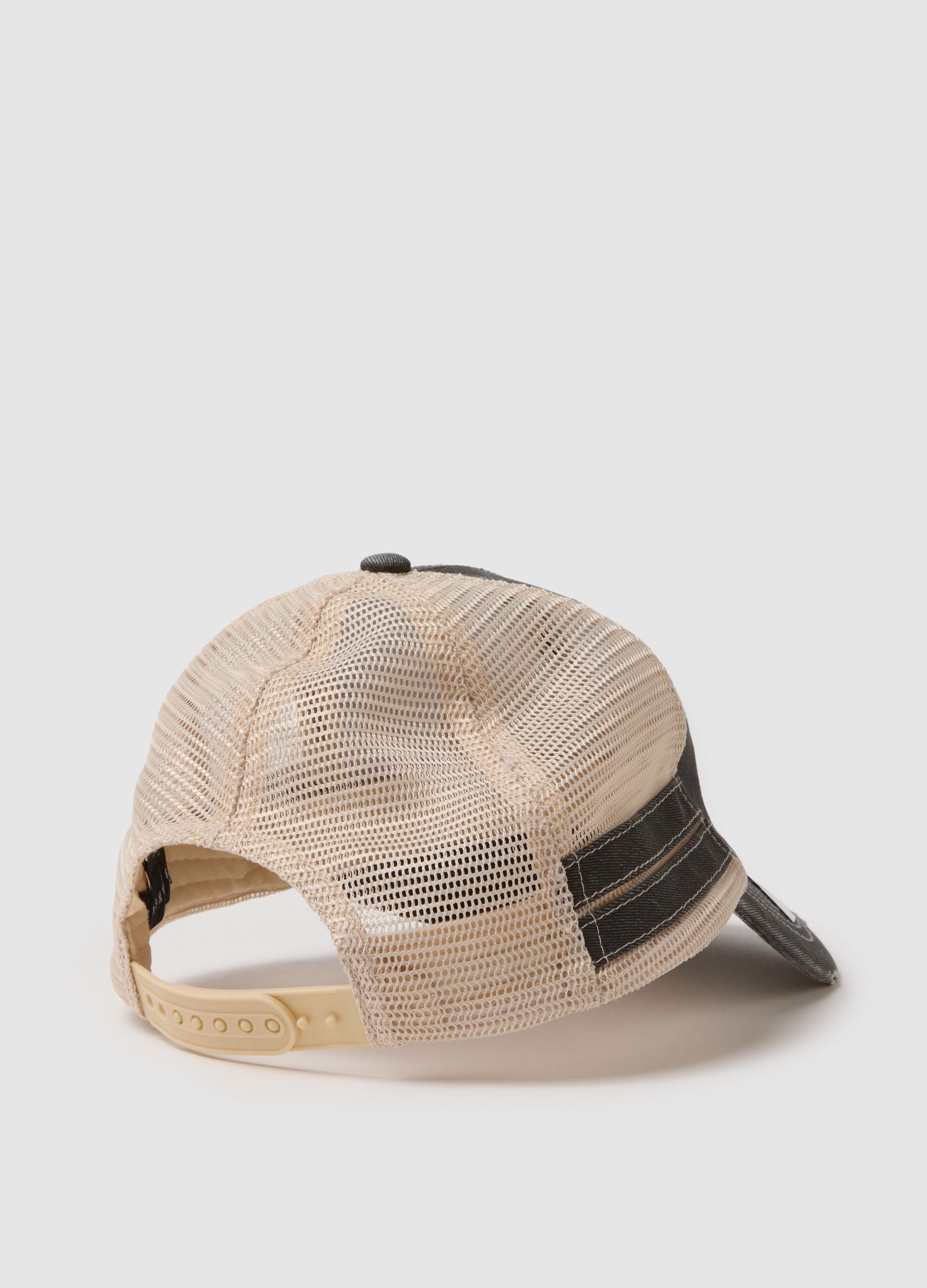 Regular fit multicolour pure cotton cap with mesh and lettering