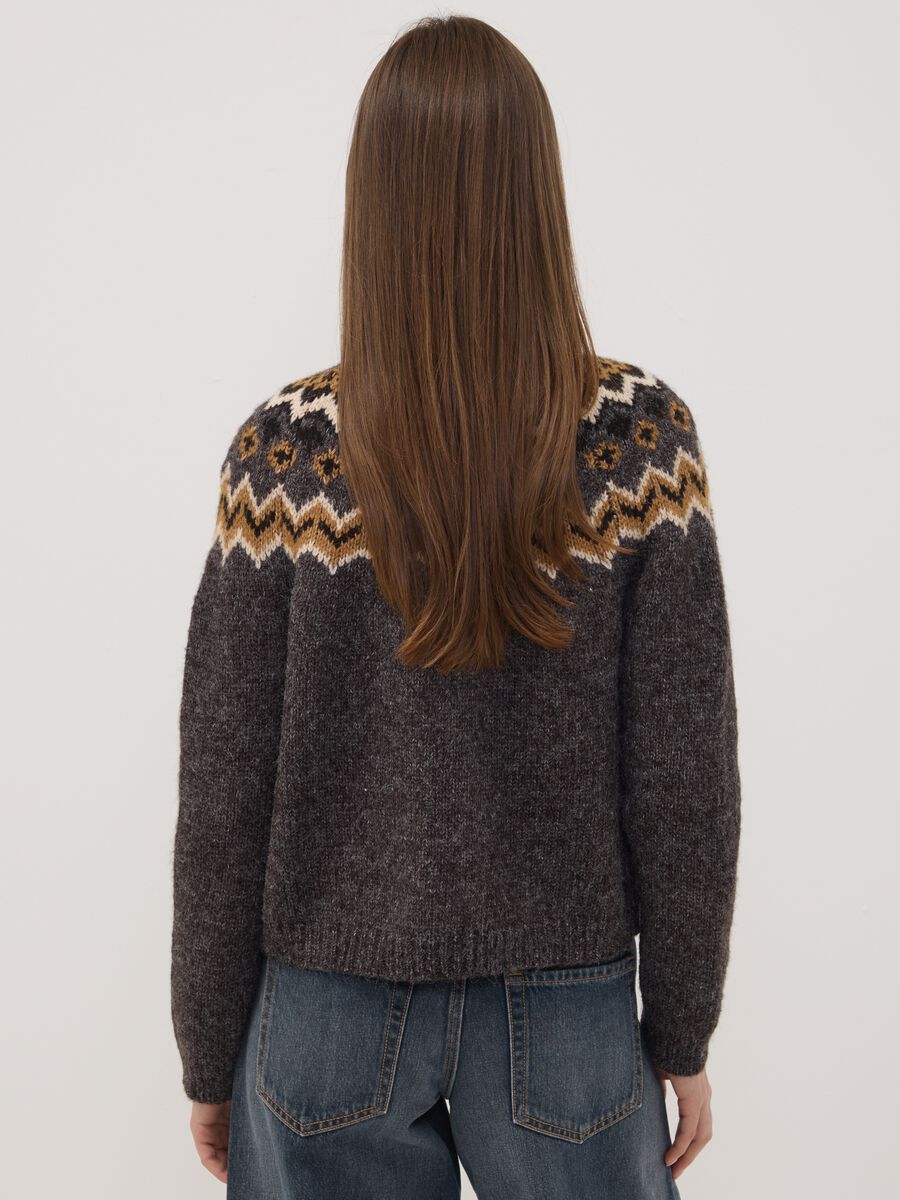 Grey crew-neck jacquard cardigan_3