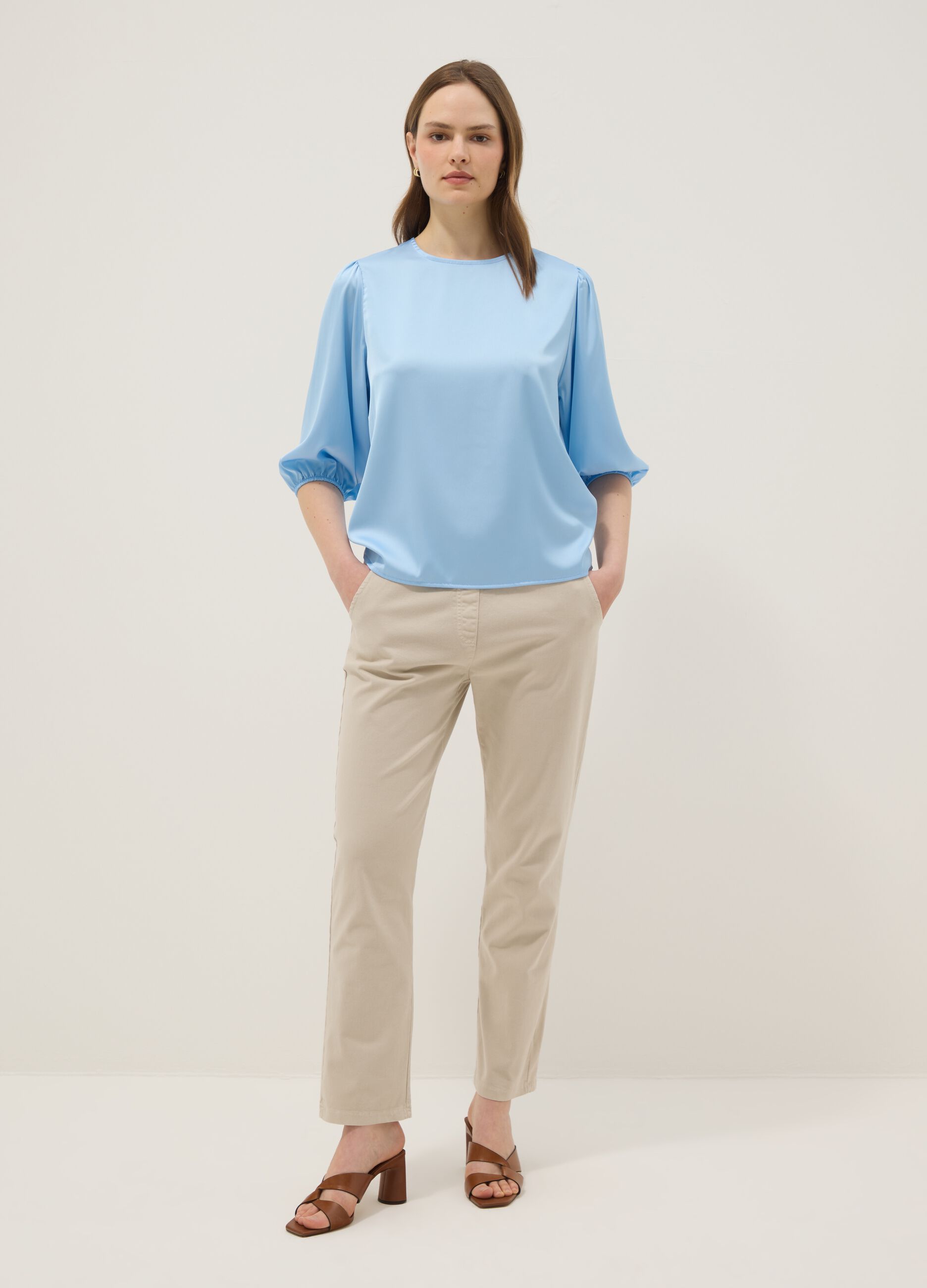 Blue long-sleeve regular fit top with teardrop closure
